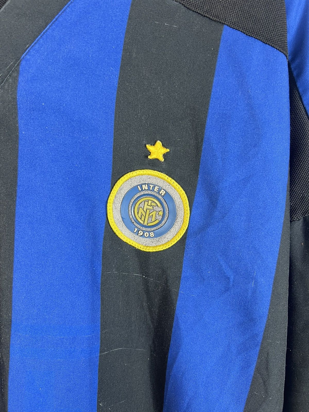 Nike Vintage Inter Nike Distressed Jersey Trashed Football Shirt Size US XL / EU 56 / 4 - 3 Thumbnail
