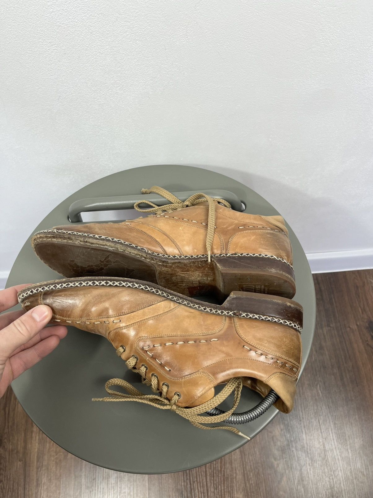 Leather Vintage Tan Leather Lace Up Shoes Hand Stitched Dress EU 42 Size US 9 / EU 42 - 9 Thumbnail