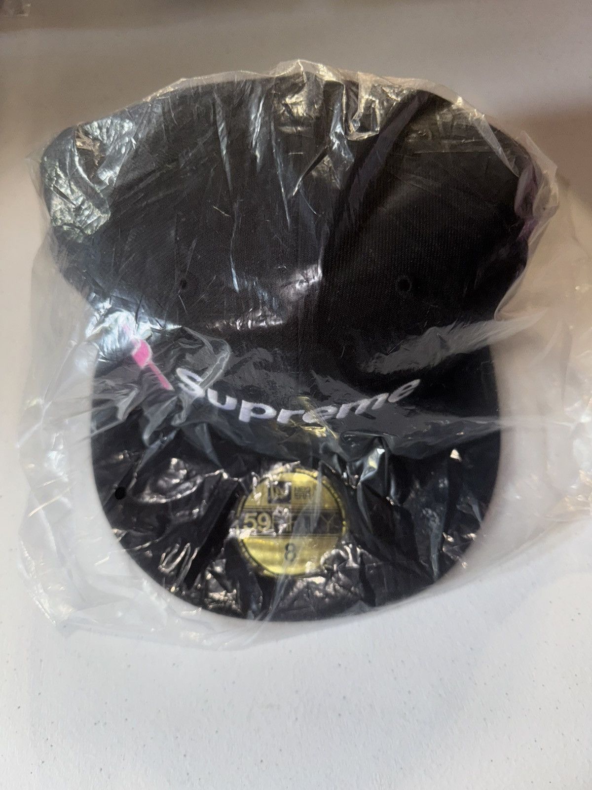 New Era × Supreme Supreme Breast Cancer Awareness Box Logo New Era Size ONE SIZE - 4 Thumbnail