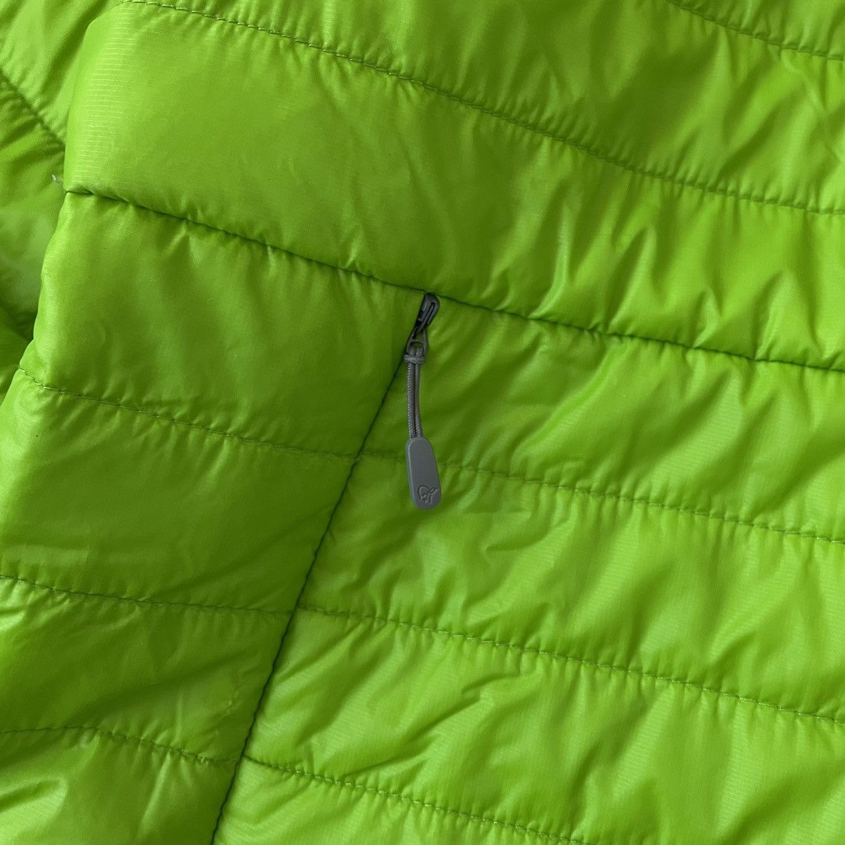 Norrona Norrona Light Puffer Jacket Green Gorpcore Size US M / EU 48-50 / 2 - 4 Thumbnail