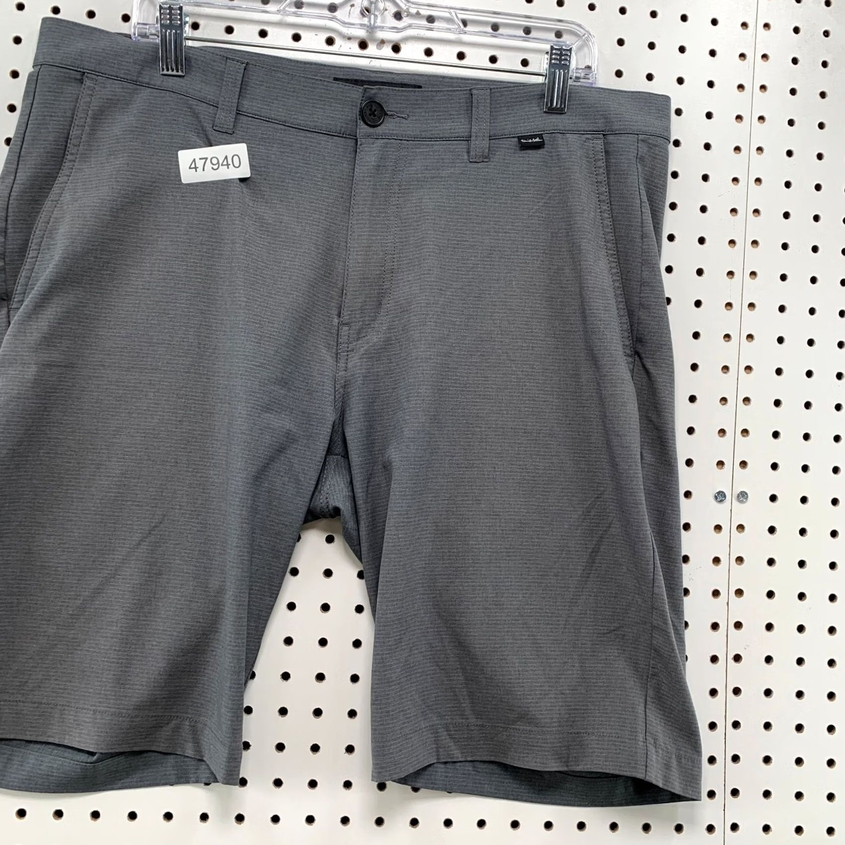 TravisMathew Travis Mathew Golf Chino Shorts Mens 36 Gray Preppy Active 38x10.5 Casual Size US 36 / EU 52 - 5 Thumbnail