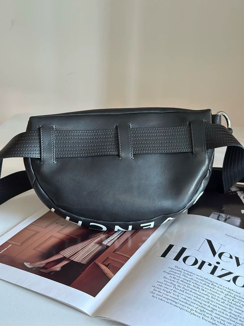 Other Givenchy Black Tag series fanny pack / chest pack Size ONE SIZE - 2 Thumbnail