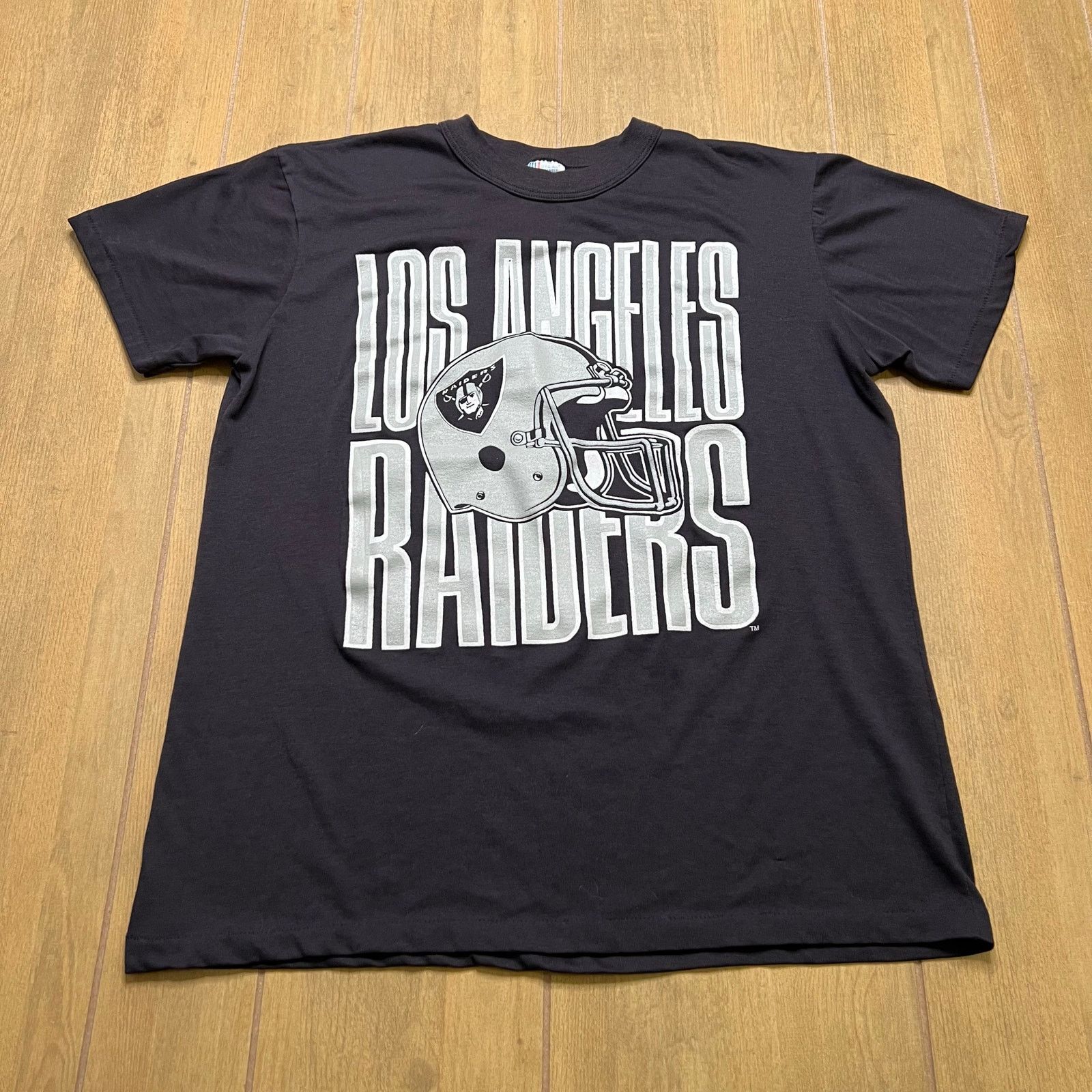 Vintage Vintage 80s NFL Los Angeles Raiders T-Shirt Black Sz XL Size US XL / EU 56 / 4 - 1 Thumbnail