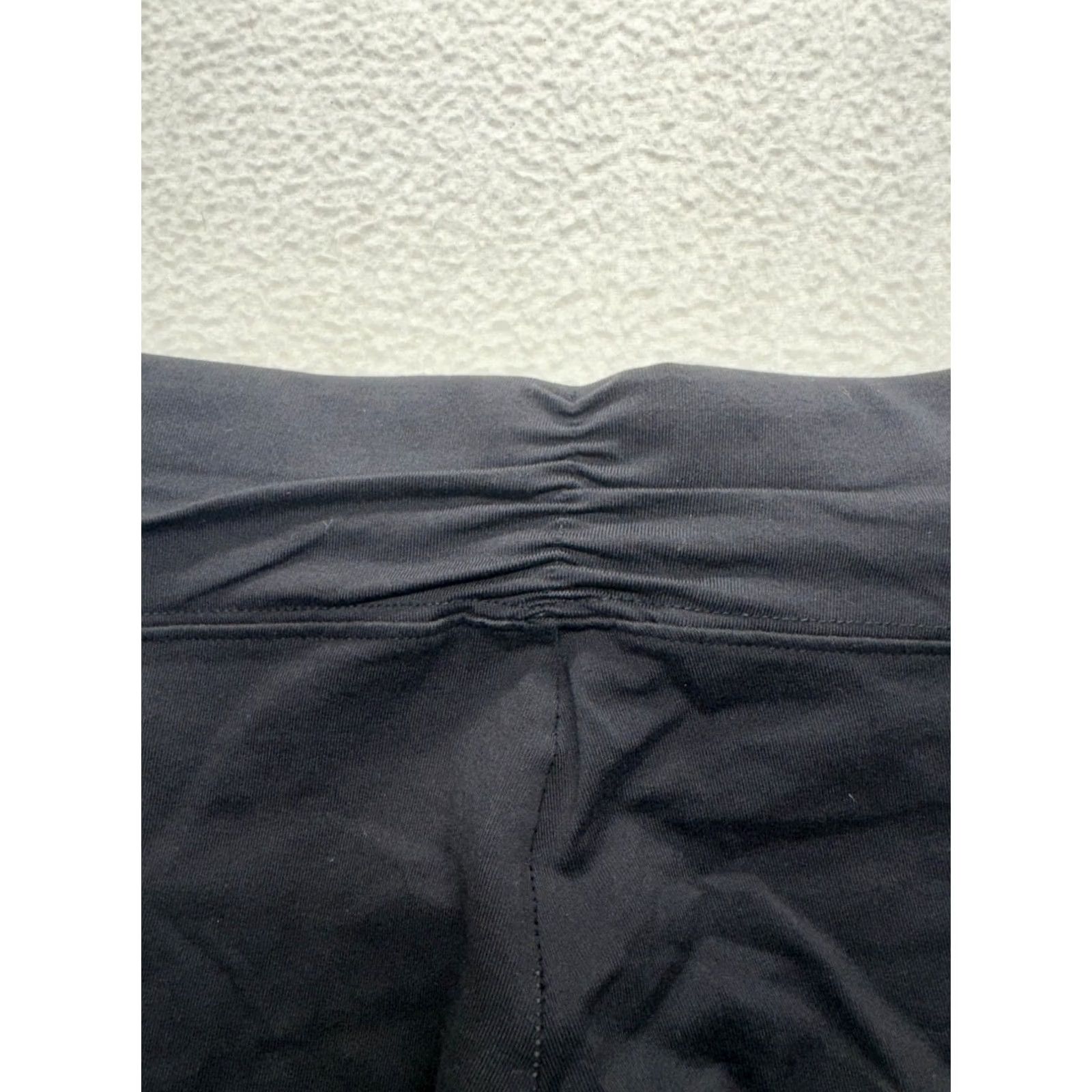 Calvin Klein Calvin Klein Performance Capri Leggings M Black Womens Leggings Capri Quick Dry Size 32" / US 10 / IT 46 - 5 Thumbnail