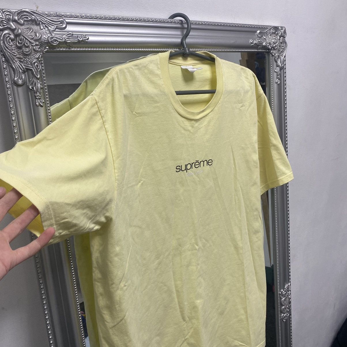 Supreme Supreme T Shirt Size US L / EU 52-54 / 3 - 4 Thumbnail