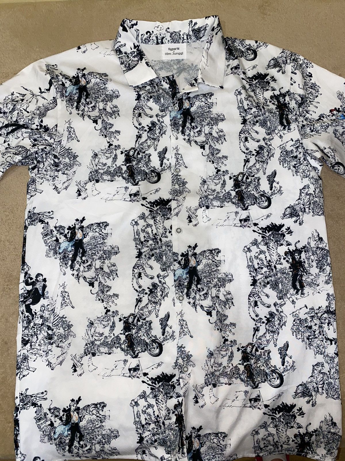 Other Super M x Kim Junggi | Tiger | Korea | Size: XL Size US XL / EU 56 / 4 - 12 Thumbnail