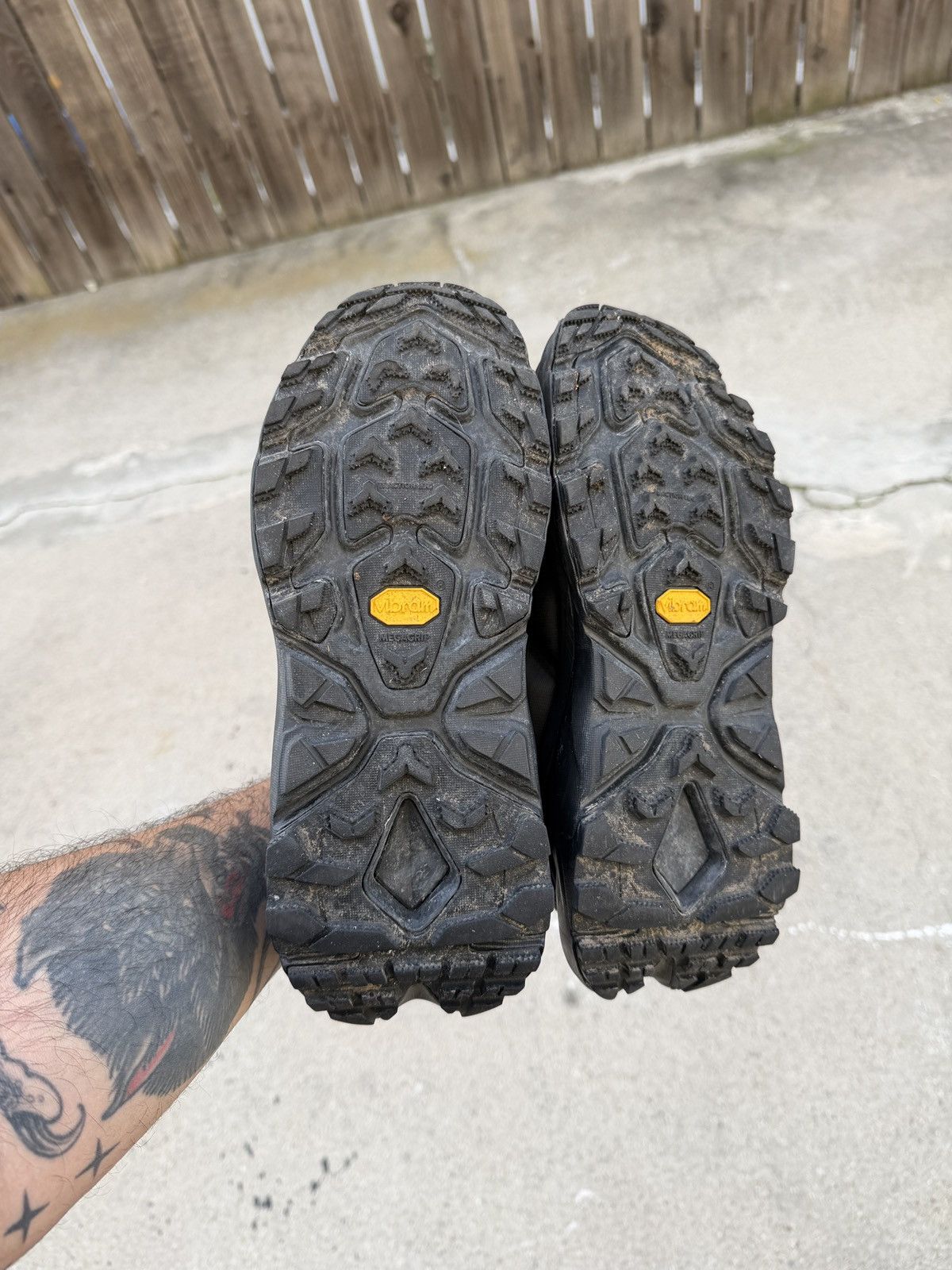 Hoka Hoka KAHA 2 FROST MOC GTX Mens 7.5 Size US 7.5 / EU 40-41 - 8 Thumbnail