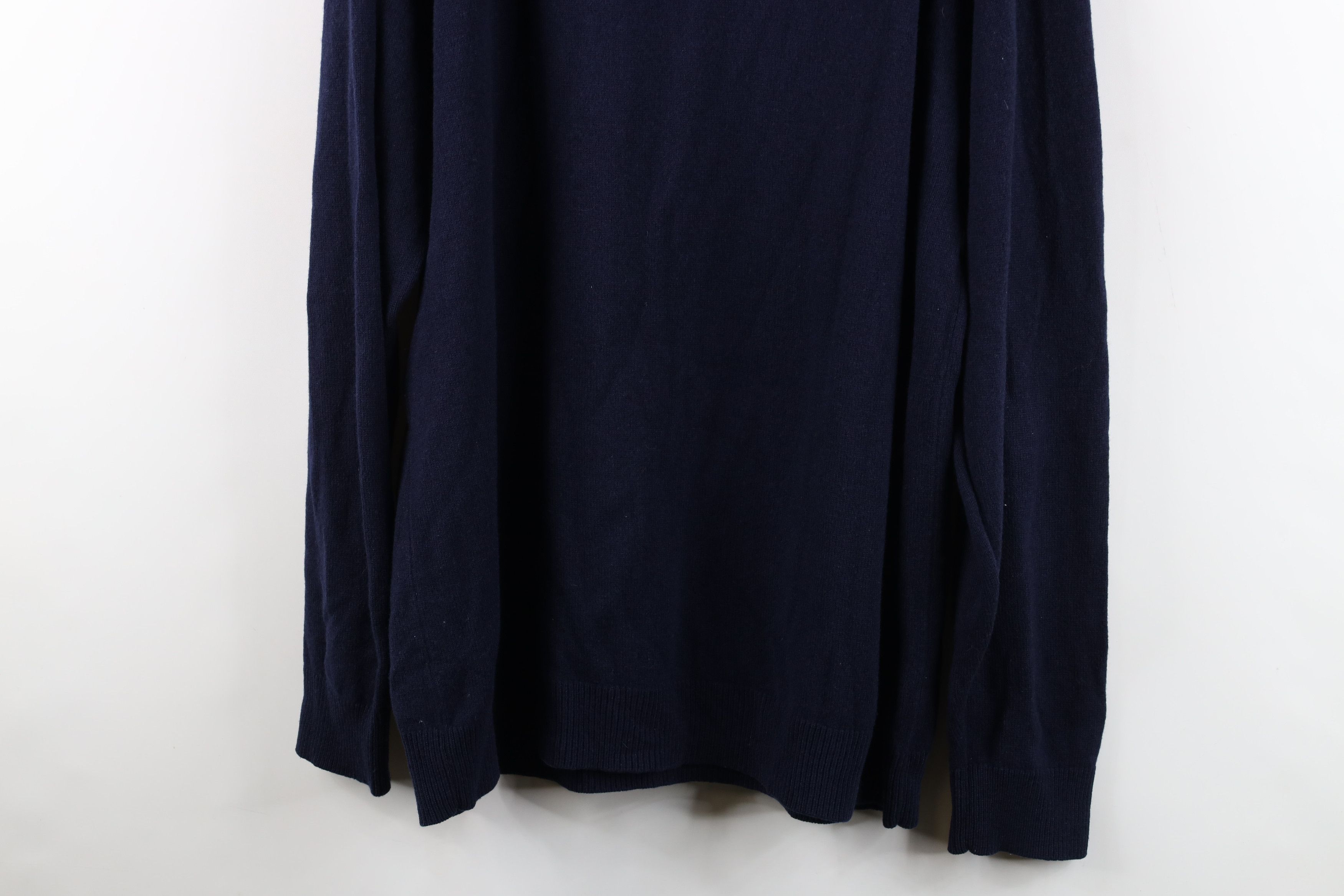 L.L. Bean Vintage 90s LL Bean Knit Crewneck Sweater Navy Blue Size US XXL / EU 58 / 5 - 11 Thumbnail