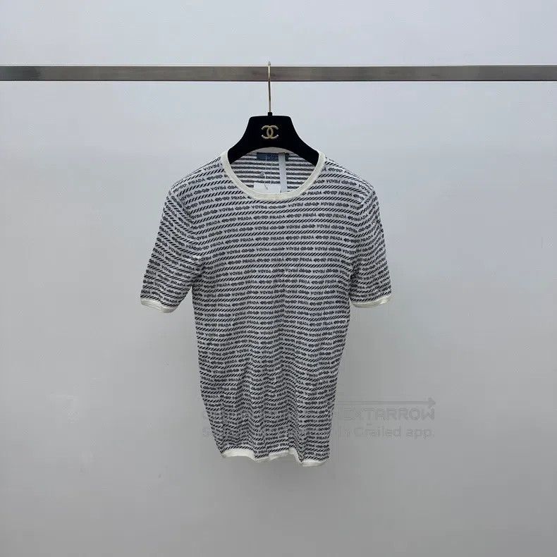 Prada Prada Knitted full print short sleeves Size L / US 10 / IT 46 - 2 Thumbnail