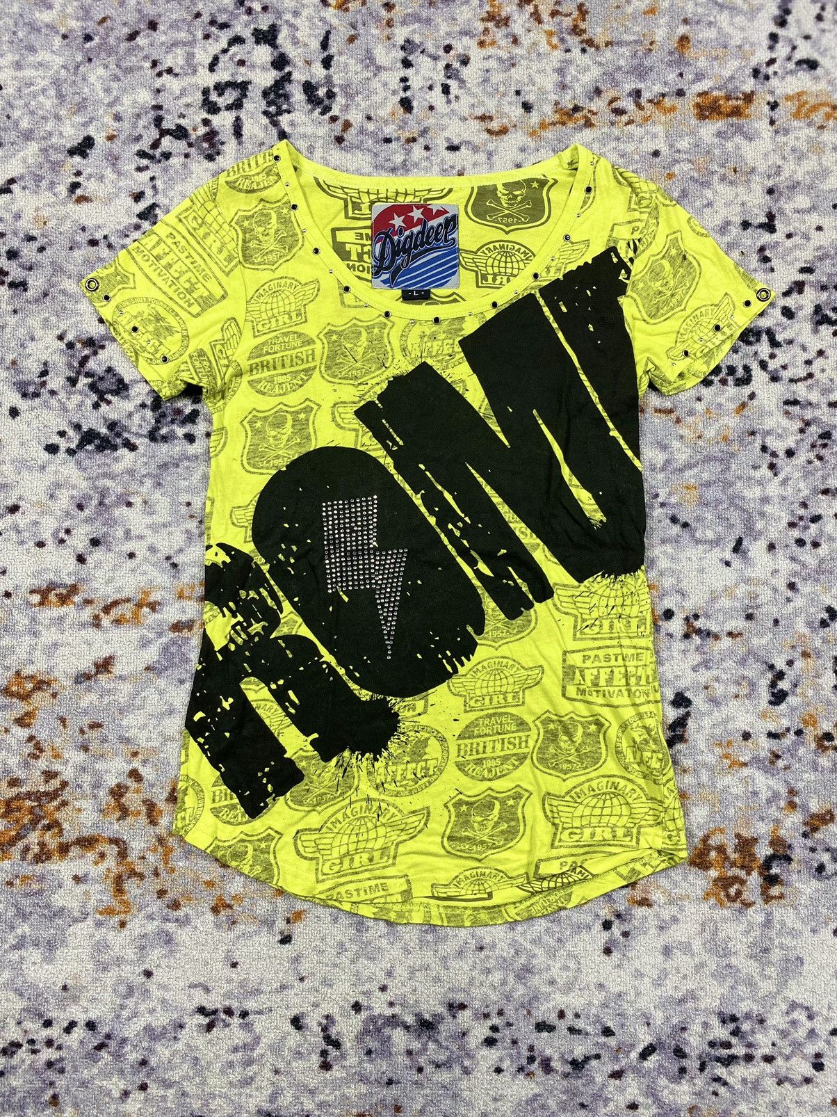 Japanese Brand Gothic y2k Crazzy studded japanese Digdeep t-shirt Size US L / EU 52-54 / 3 - 1 Thumbnail