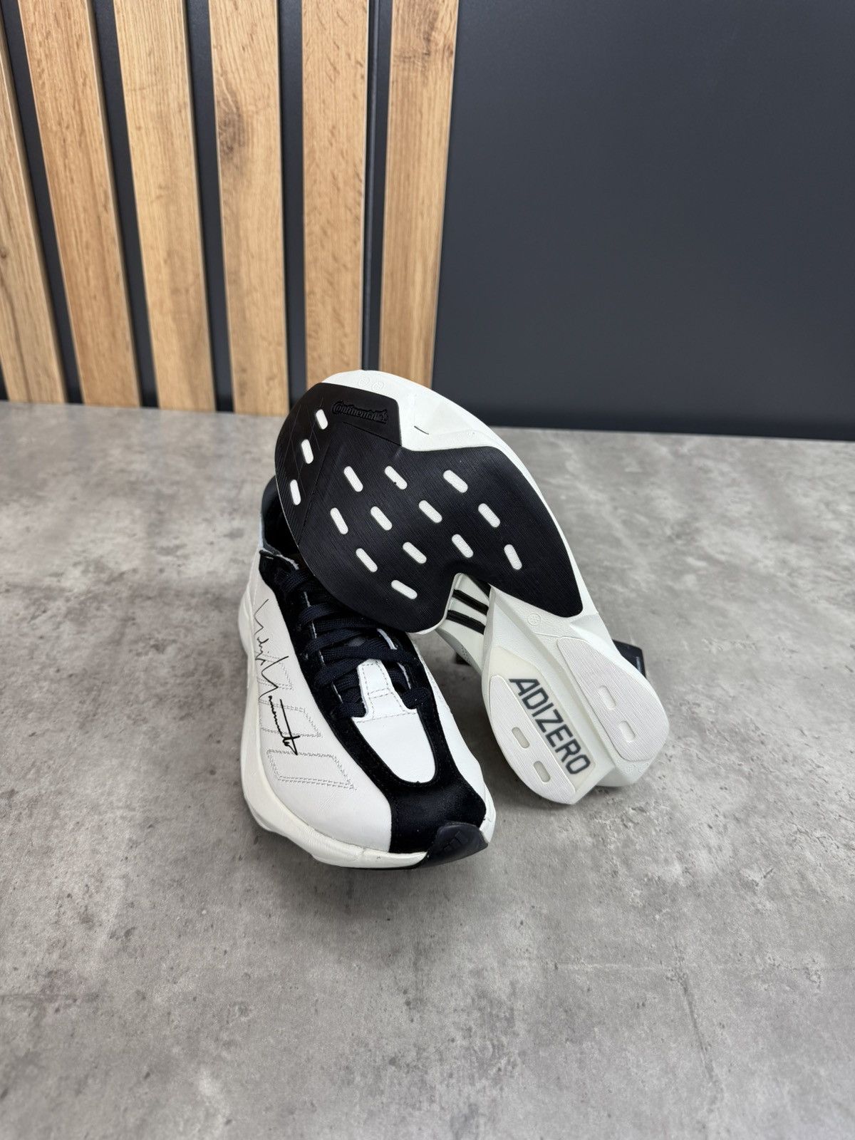 Y-3 Adidas Y-3 Adios Pro 3.0 LX Sneakers Size 36 2/3 Size US 5.5 / IT 35.5 - 6 Thumbnail