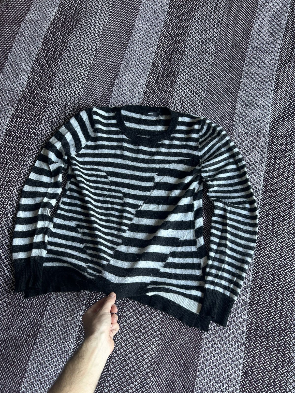 Diesel Diesel Black & White Striped Knit Sweater L / XL Y2K Style Size L / US 10 / IT 46 - 4 Thumbnail