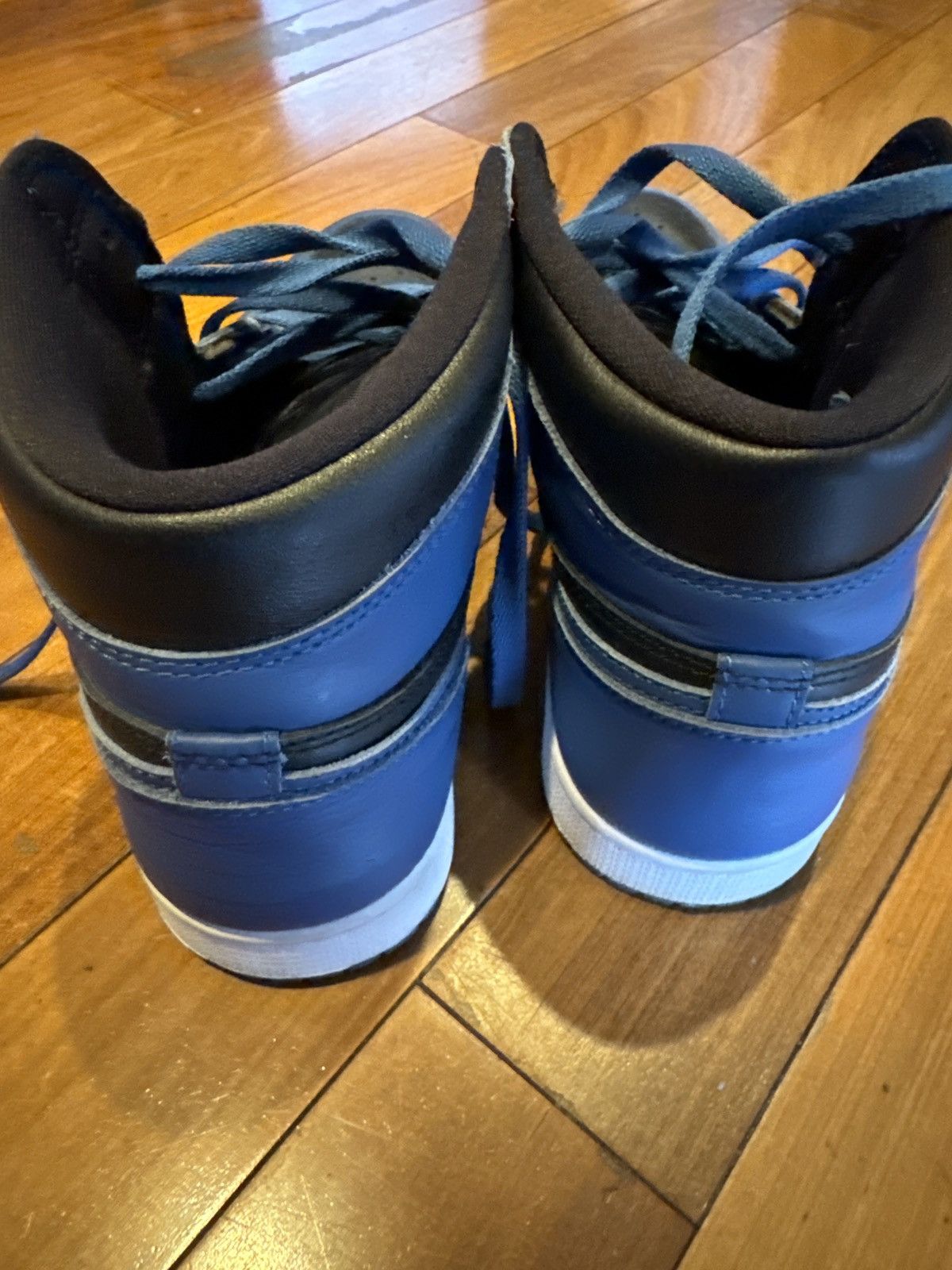 Jordan Brand Jordan 1 Retro High OG Dark Marina Blue Size US 10 / EU 43 - 10 Thumbnail