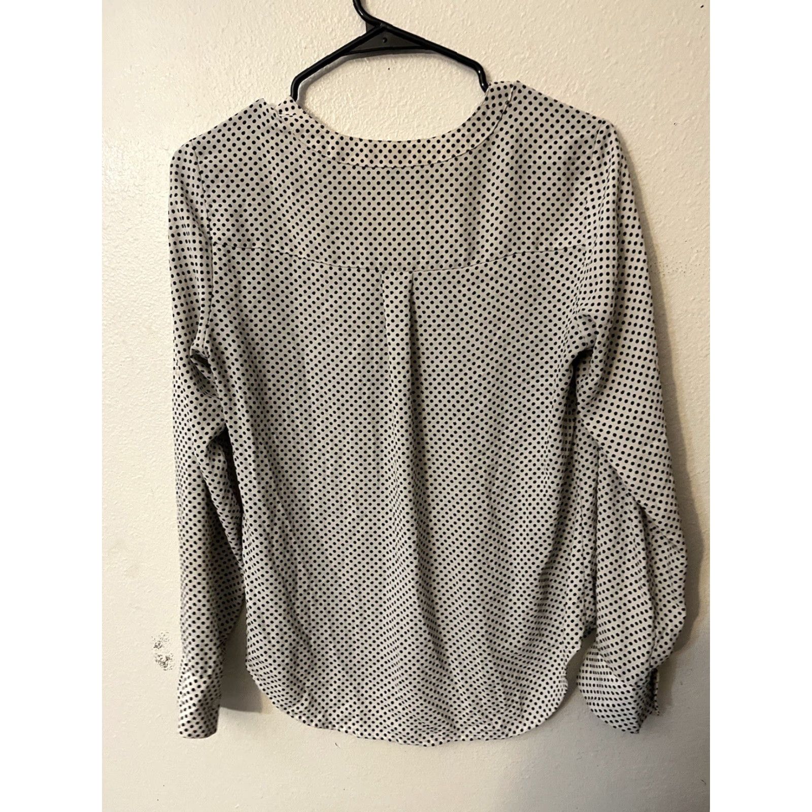 Express Express Blouse Women's White Black Polka Dot Long Sleeve 1/4 Zip Shirt Size S Size S / US 4 / IT 40 - 3 Thumbnail