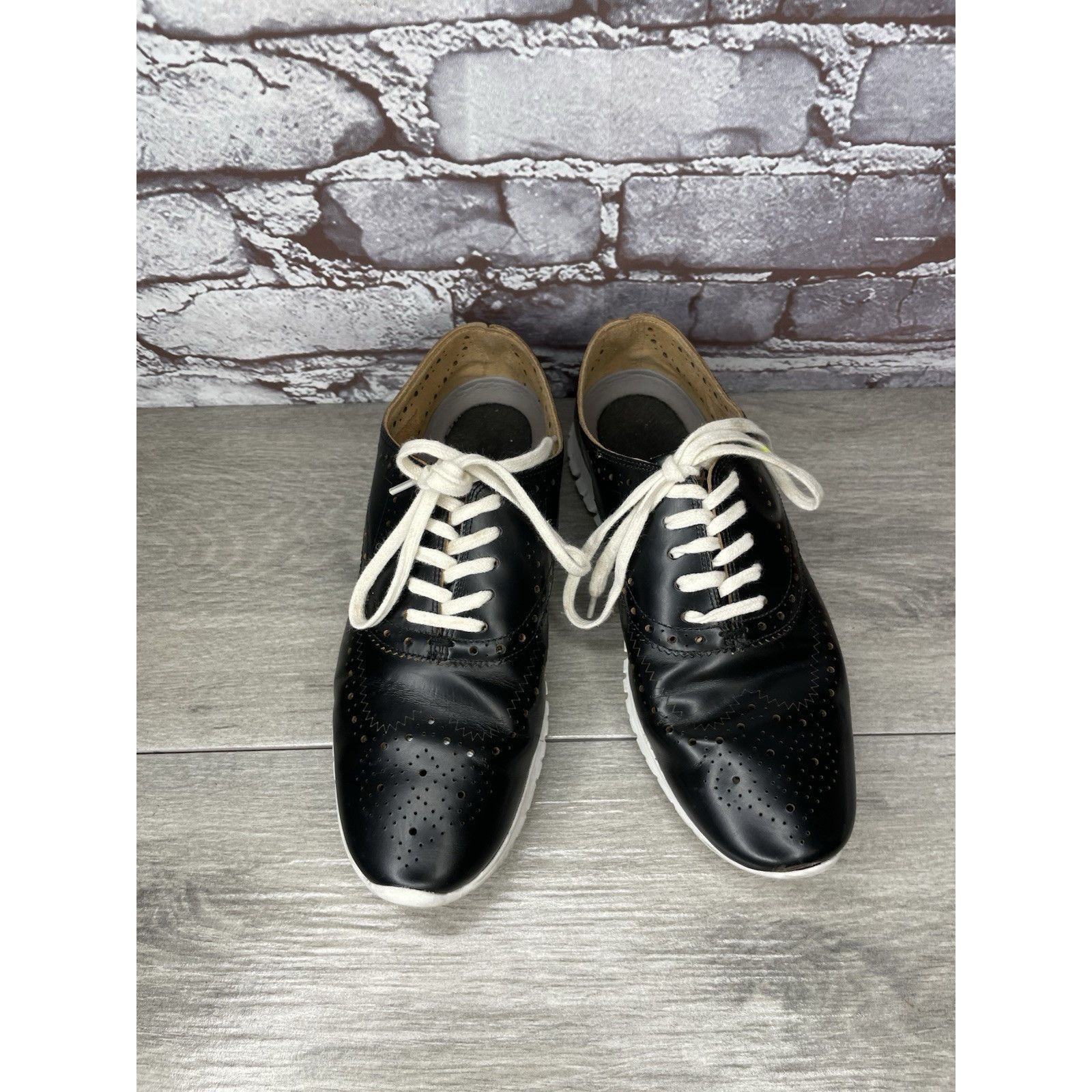 Cole Haan Cole Haan Zerogrand Black Leather Lace Up Wing Oxfords Women Size US 7 / IT 37 - 11 Thumbnail