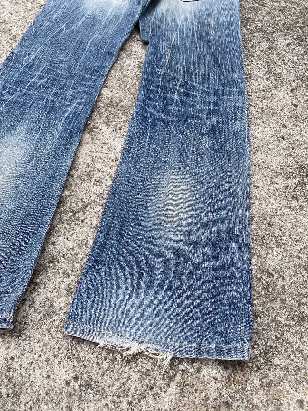Japanese Brand Flare Brappers Japan Buckle Back Faded Distressed Denim Size US 28 / EU 44 - 13 Thumbnail