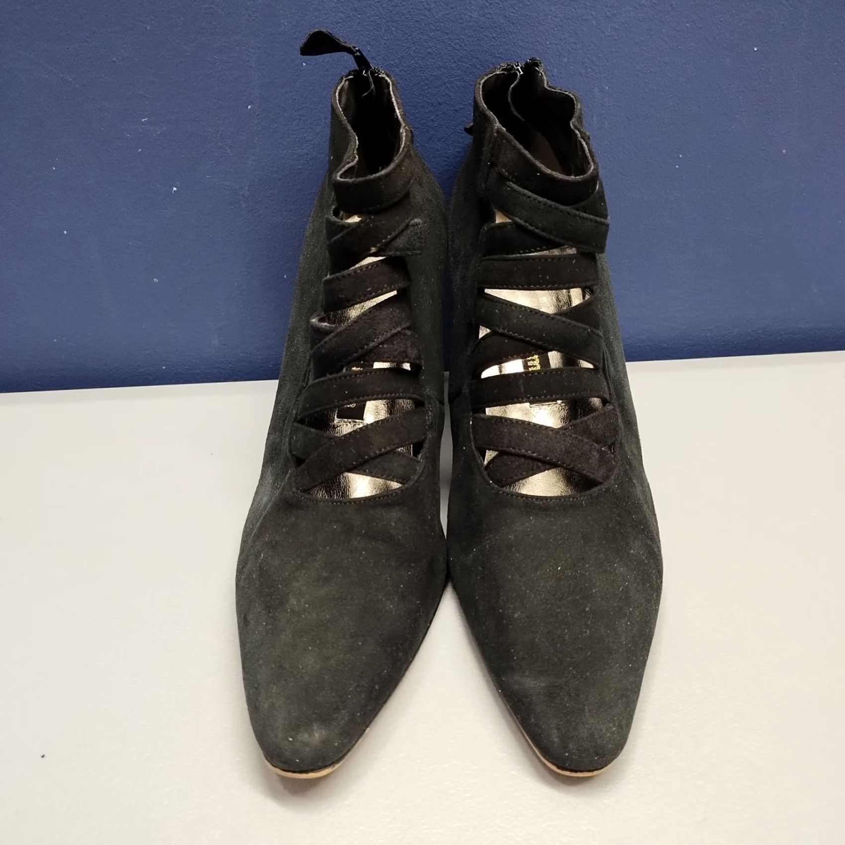 Vintage Jasmine Pump Heel Womens Size 7 Black Leather Pointed Toe Back Zipper Pump Size US 7 / IT 37 - 2 Thumbnail