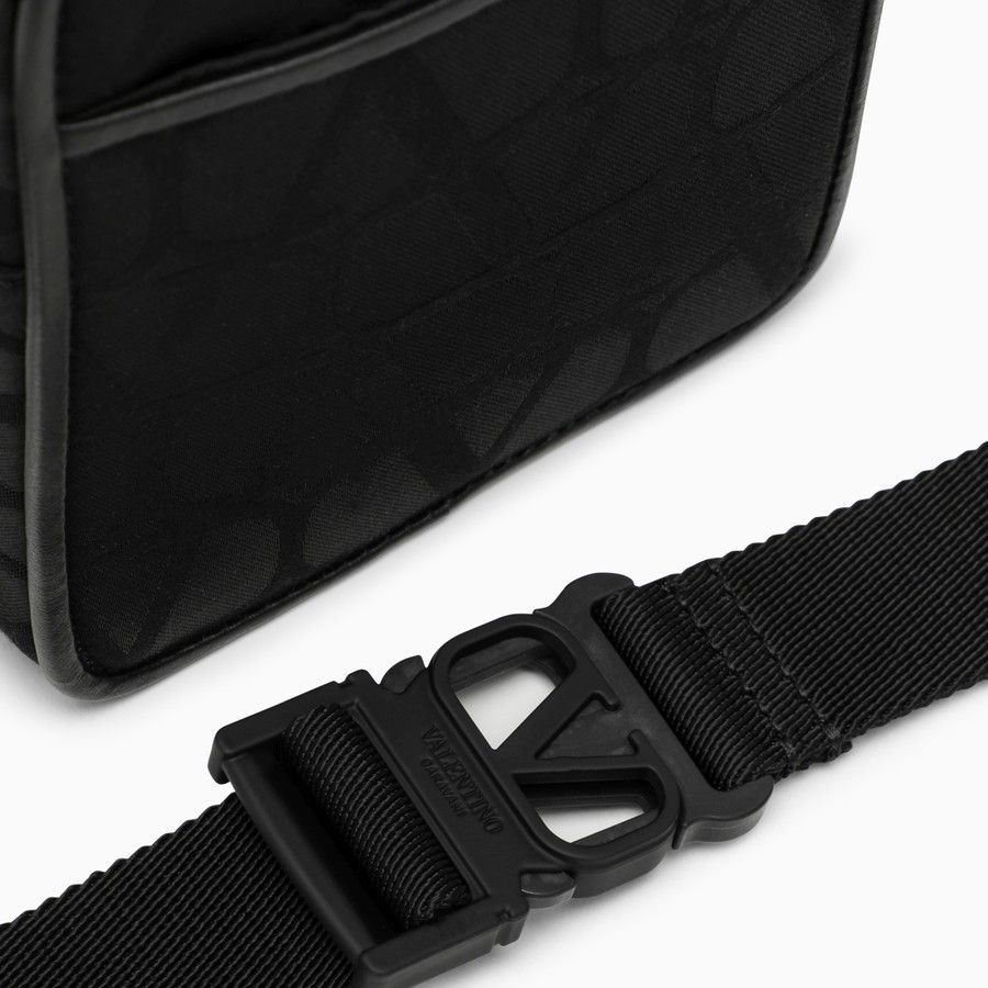 Valentino o1d2blof0724 Size : OS / Small Shoulder Bag in Black Size ONE SIZE - 5 Thumbnail