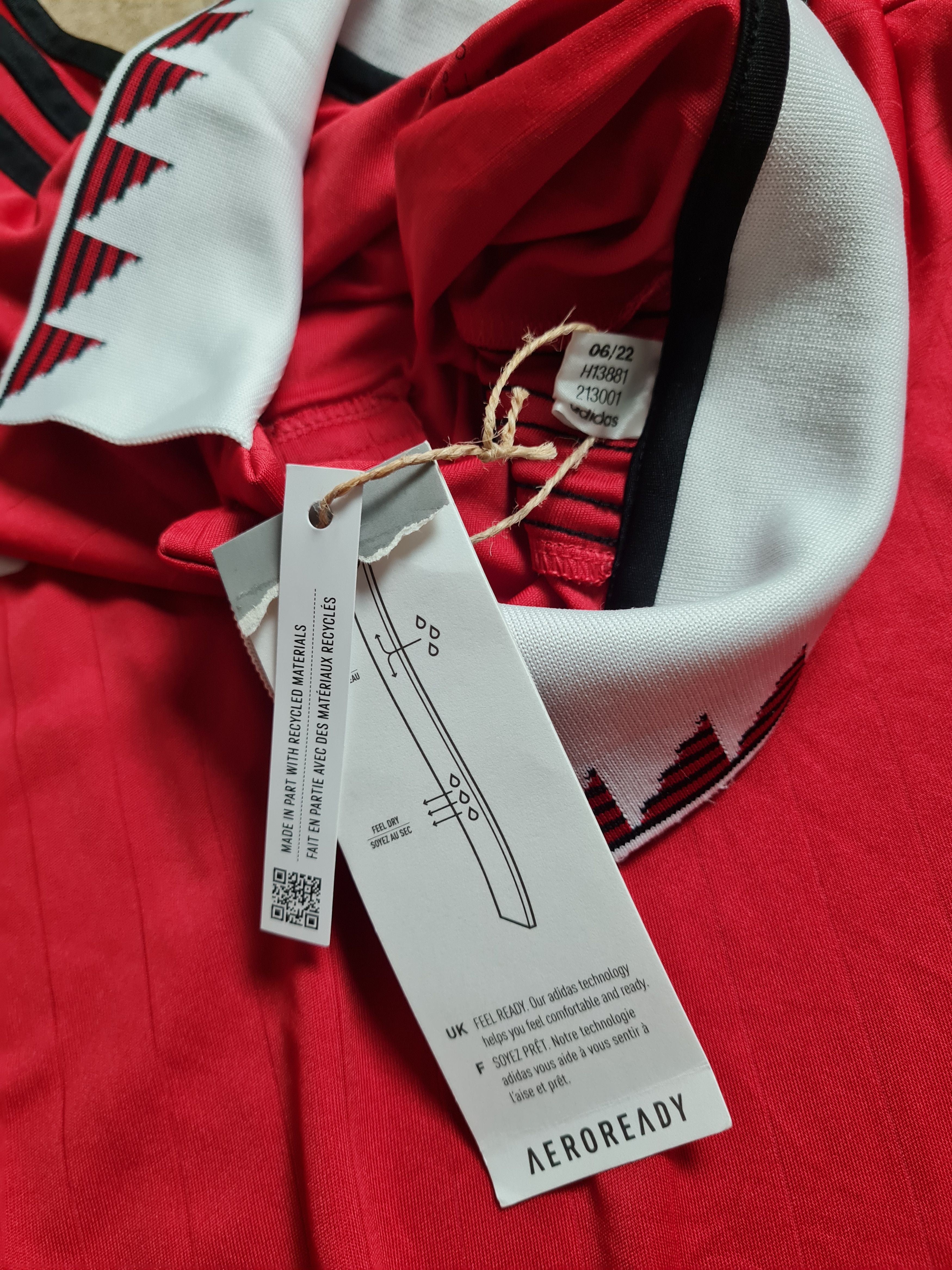Adidas SHIRT ADIDAS MANCHESTER UNITED 2022/2023 SOCCER JERSEY Size US S / EU 44-46 / 1 - 17 Thumbnail