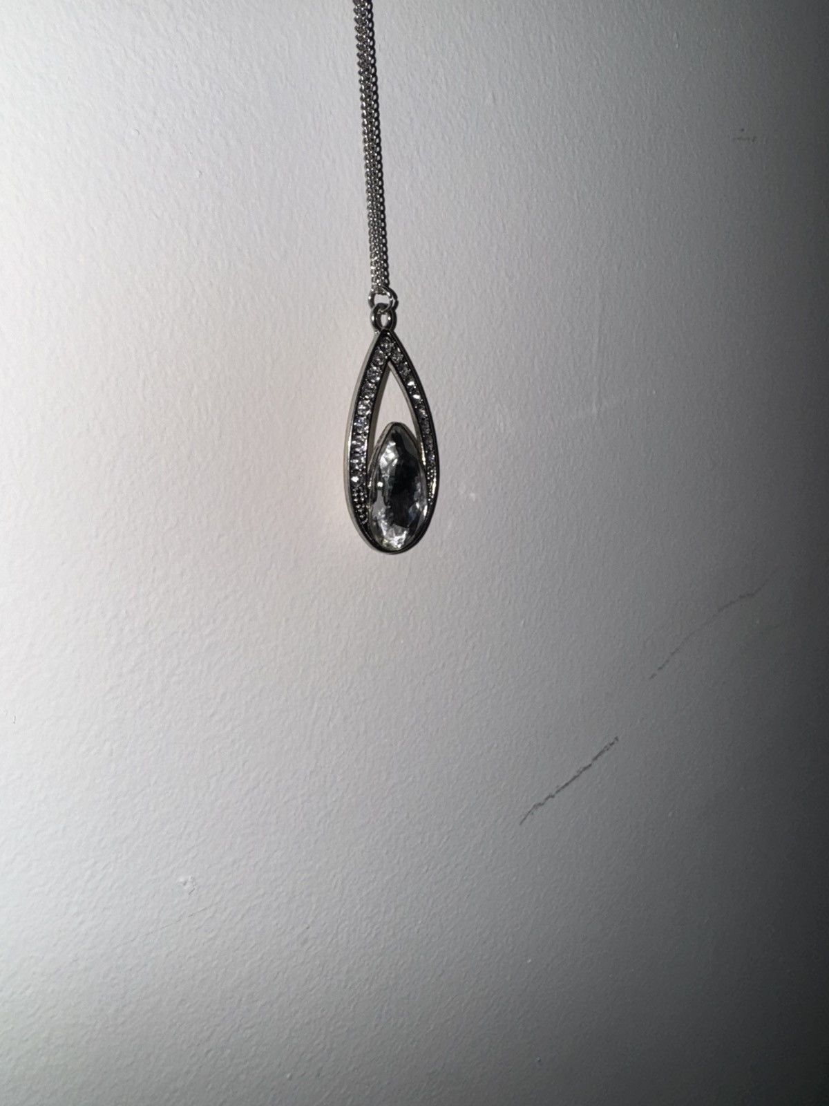 Vintage Dazzling Tear Drop Silver Necklace for Her Size ONE SIZE - 5 Thumbnail