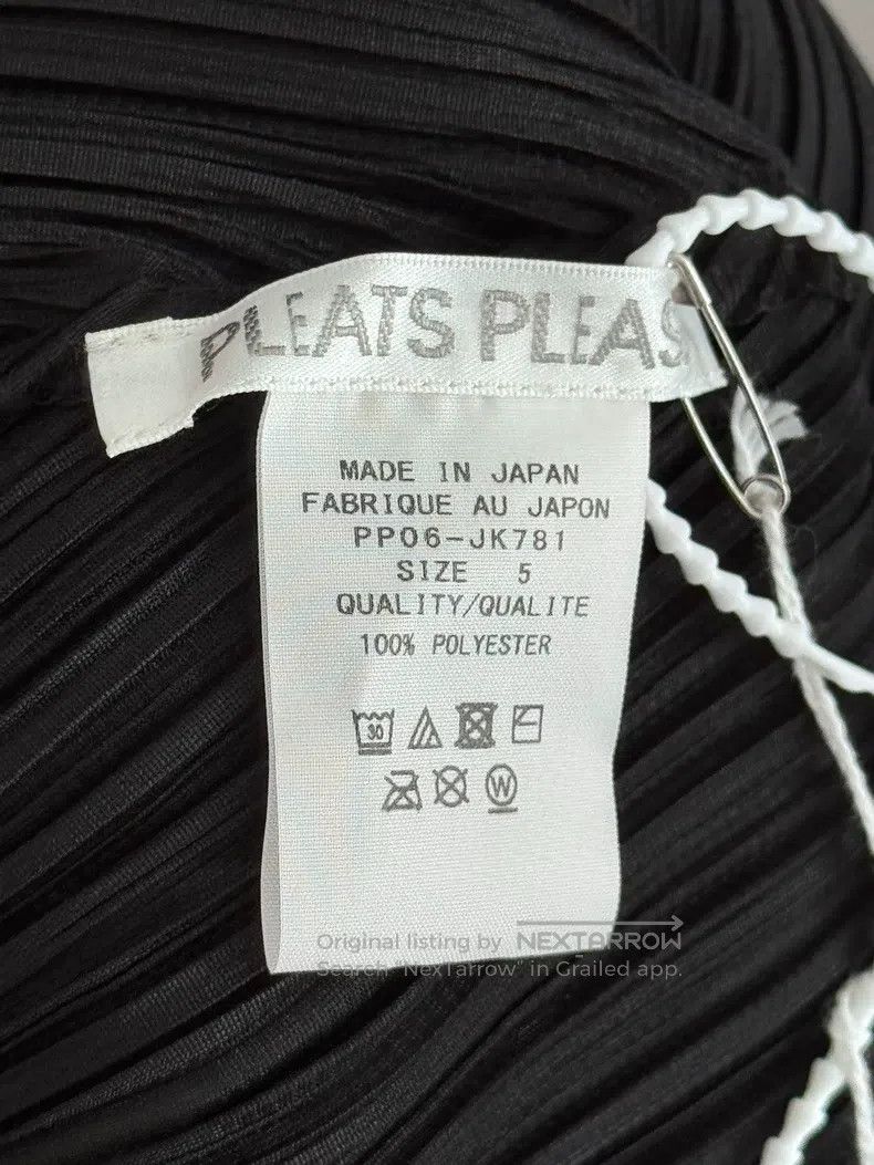 Issey Miyake Issey Miyake Black Round Disc Kelp Pleated Top Size XXL / US 16-18 / IT 52-54 - 3 Thumbnail