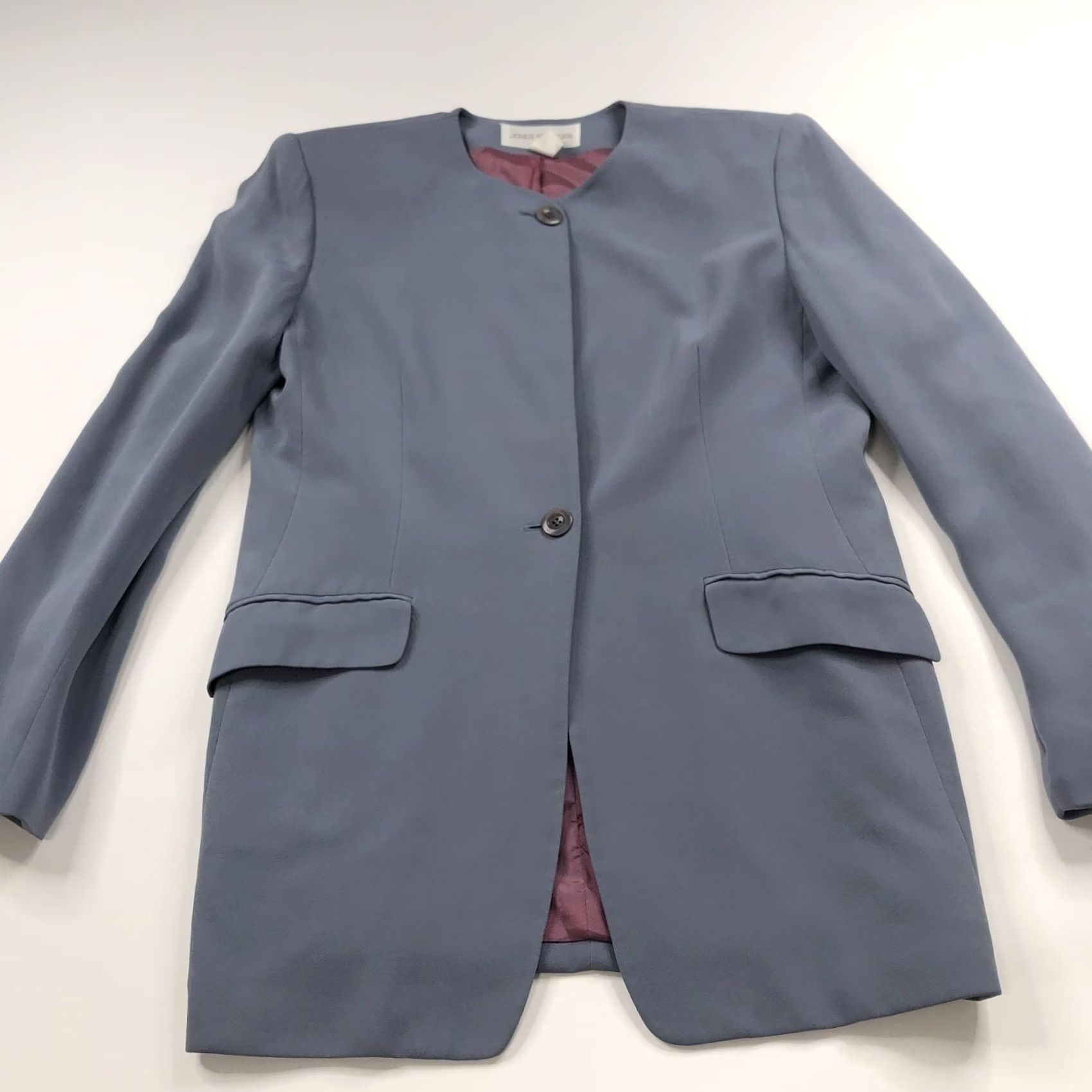 Jones New York VINTAGE Jones New York 100% Silk Button Padded Blazer Jacket Gray MINT Women 10 Modern? Size L / US 10 / IT 46 - 4 Thumbnail