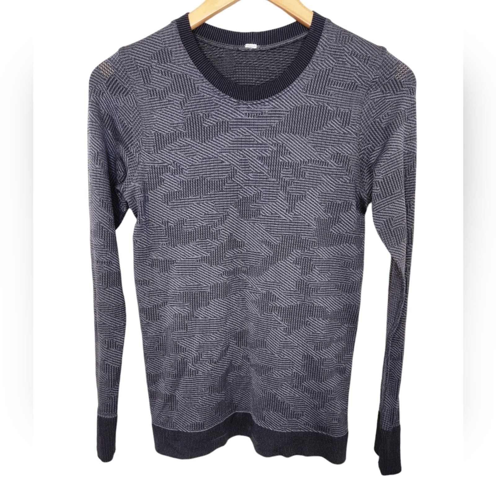 Lululemon Lululemon Swiftly Breathe Shirt 4 Vented Camo Grey Size S / US 4 / IT 40 - 3 Thumbnail