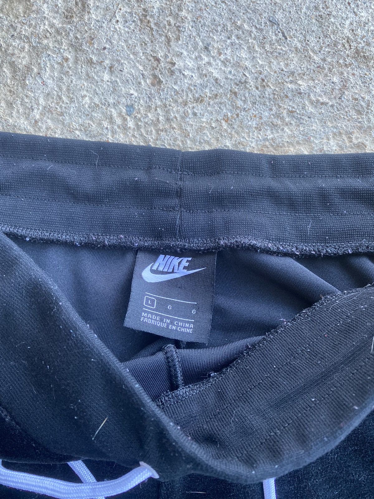 Nike × Vintage Vintage Y2K Nike Velour Black Velvety Jogger Sweatpants Size US 32 / EU 48 - 6 Thumbnail