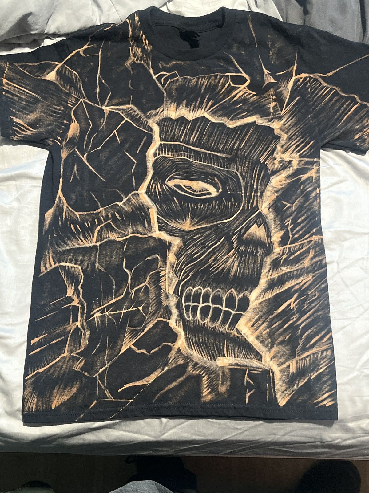 Other Bleach Attack on titan wall titan shirt Size US S / EU 44-46 / 1 - 1 Thumbnail