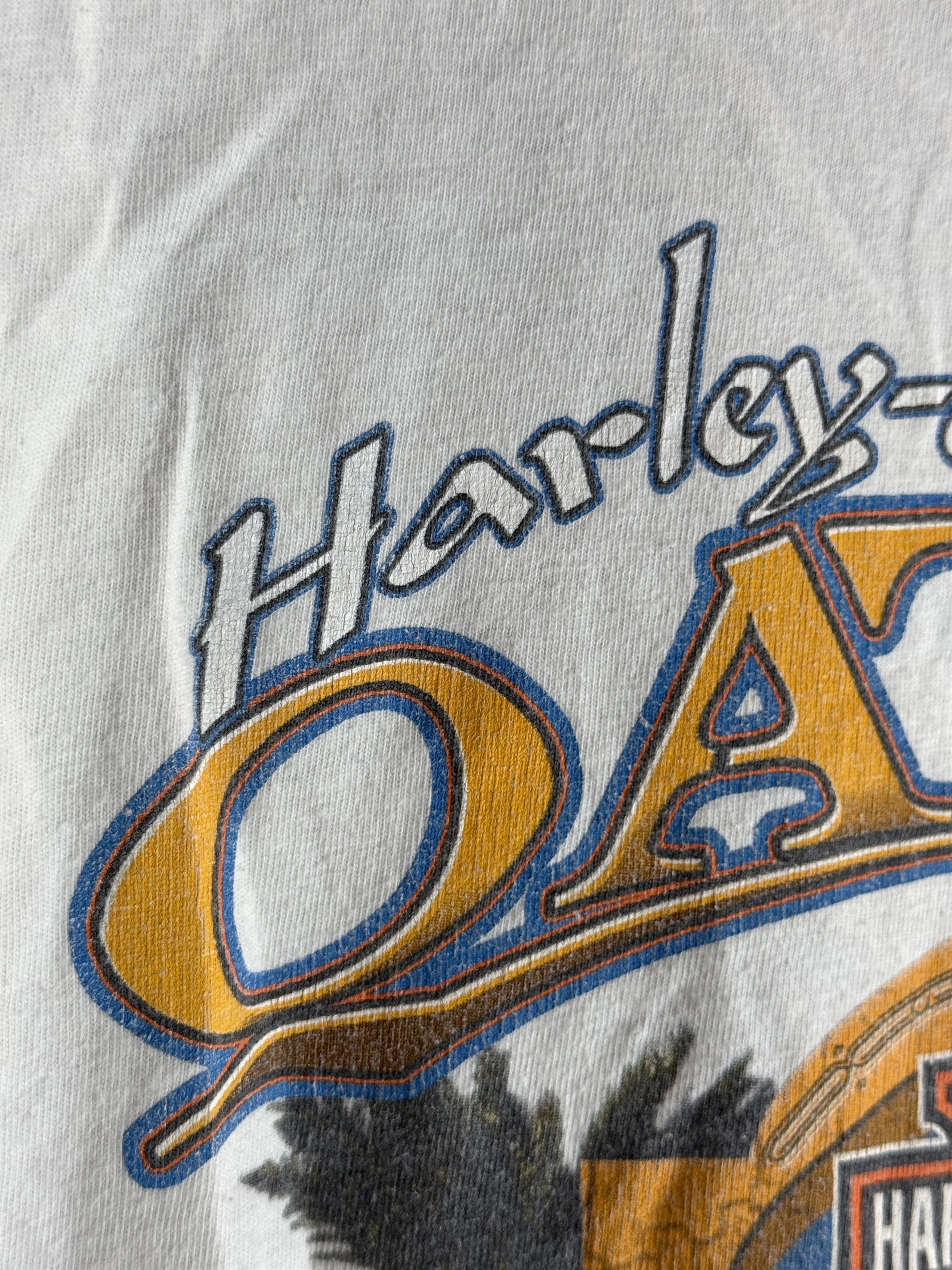 Harley Davidson × Vintage 2007 harley davidson tee T-ShirtWhite Qatar Skull Wings Y2k Size US L / EU 52-54 / 3 - 5 Thumbnail