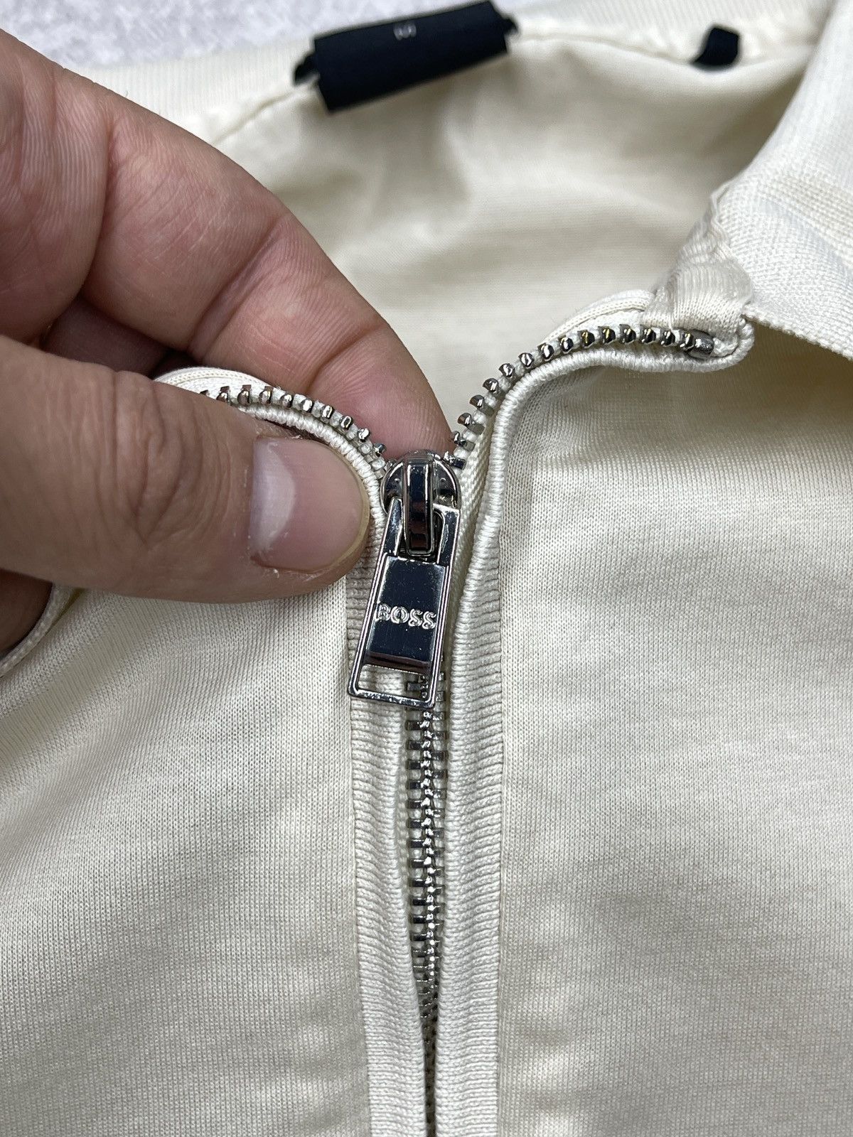 Hugo Boss Mens Hugo Boss Polston Zip Polo Beige Y2K Size M Size US M / EU 48-50 / 2 - 6 Thumbnail
