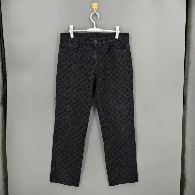 Louis Vuitton Louis Vuitton NBA co-branded presbyopic full LOGO jeans Size US 34 / EU 50 - 1 Thumbnail