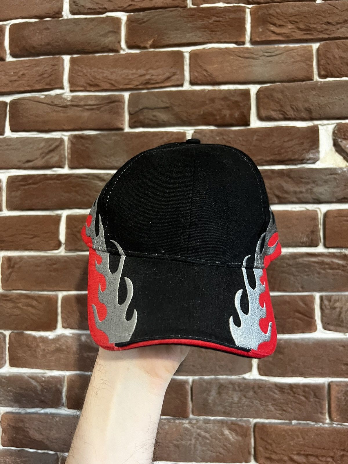 Japanese Brand Vintage Y2k Avant Garde Devil Flame Cap Hat Streetwear Size ONE SIZE - 2 Thumbnail