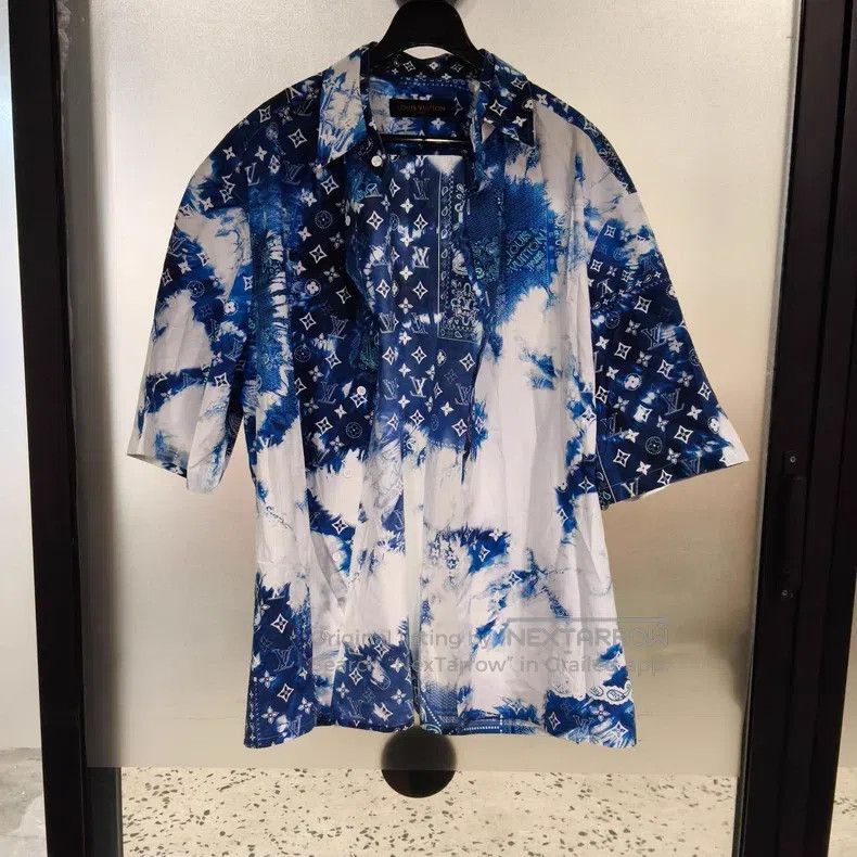 Louis Vuitton Louis Vuitton Starry Sky Cashew Blue and White Porcelain I Size US XXL / EU 58 / 5 - 1 Thumbnail