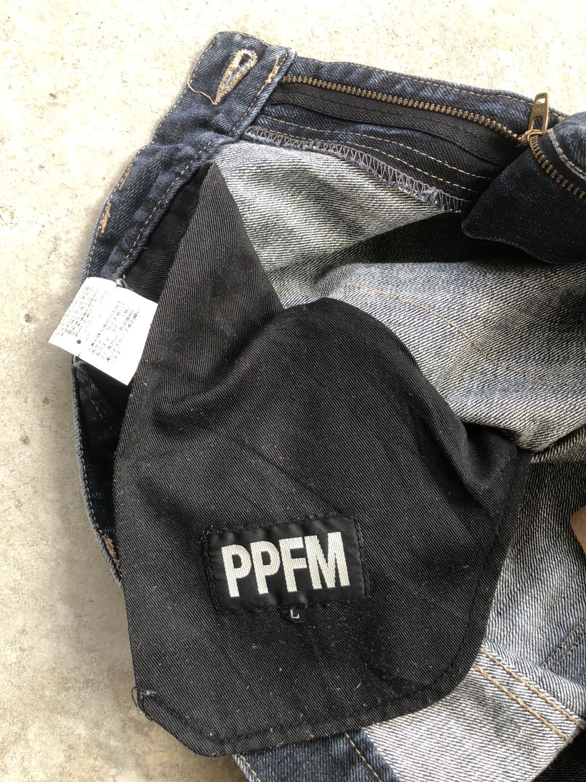 PPFM PPFM Distressed Jeans Size US 33 - 14 Thumbnail