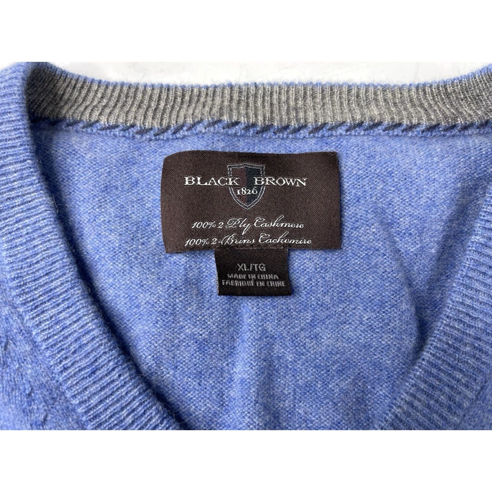 Vintage Black Brown 1826 Sweater V-Neck XL Cashmere Blue Mens Pullover Casual Preppy 100% Cashmere Size US XL / EU 56 / 4 - 3 Thumbnail