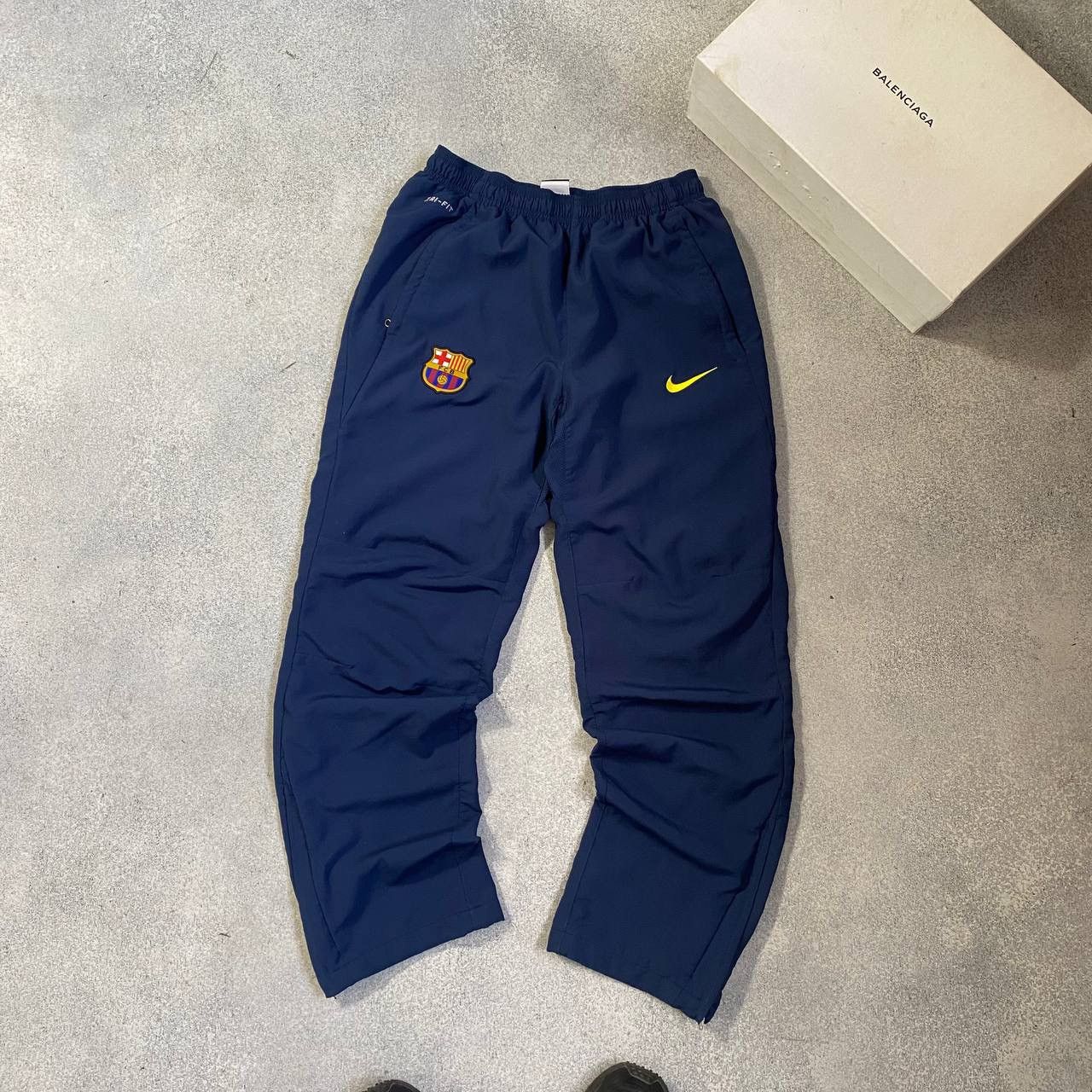 Nike NIKE FC BARCELONA TRACK SOCCER PANTS NAVY DRILL JOGGERS Size US 30 / EU 46 - 1 Thumbnail