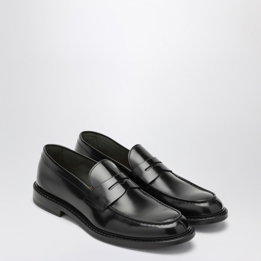 o1d2blof0226 Leather Classic Shoes in Black
