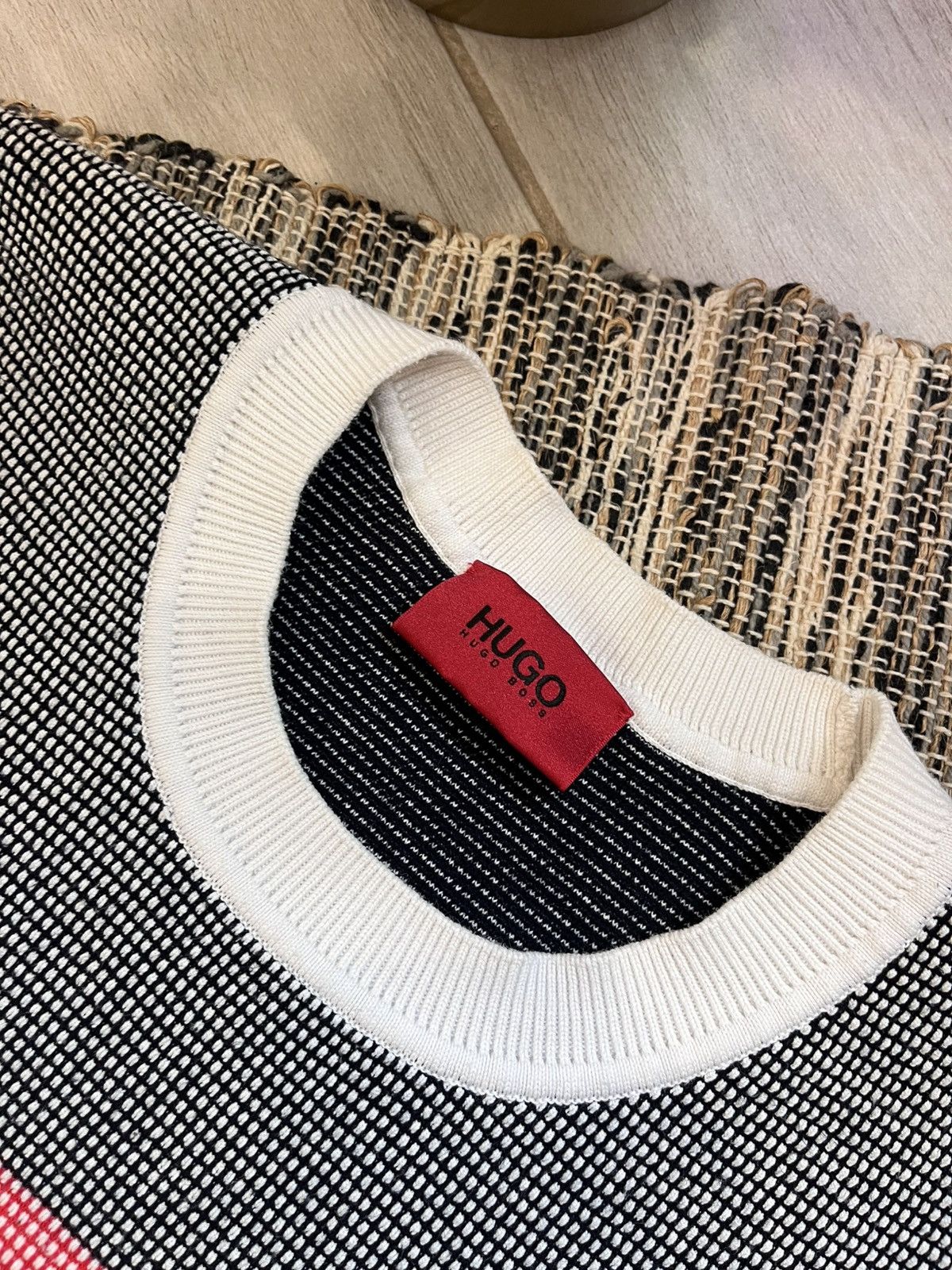 Designer × Hugo Luxury Hugo Sweater White Stripes Sweatshirt Hype Logo Y2K Size US L / EU 52-54 / 3 - 7 Thumbnail