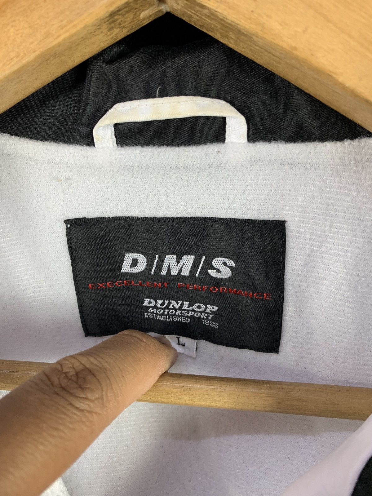 Dunlop × Vintage Steals! Vintage Dunlop Motorsports Light Jacket Windbreaker Size US L / EU 52-54 / 3 - 7 Thumbnail