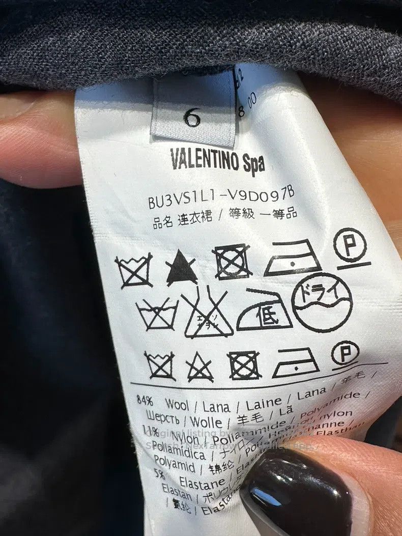 Valentino Valentino dress Size M / US 6-8 / IT 42-44 - 3 Thumbnail