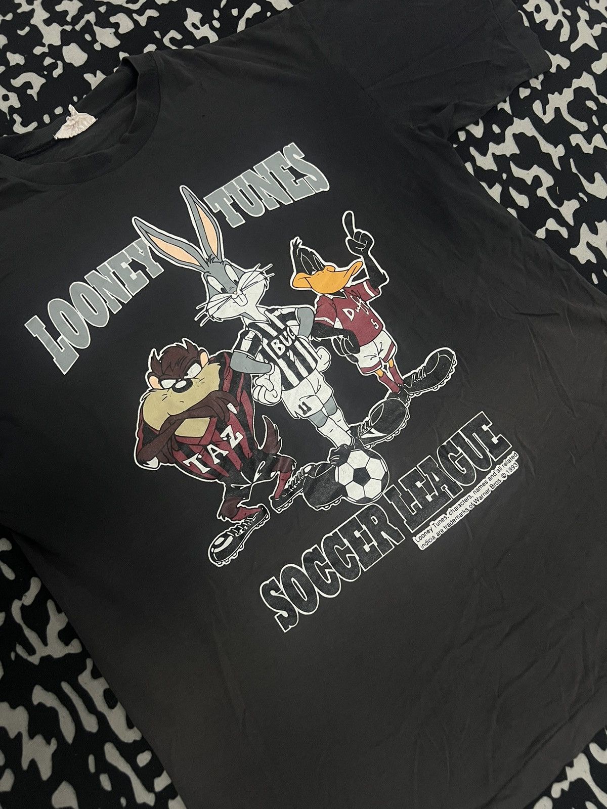 Other Vintage Looney Tunes Soccer League 90 Size US L / EU 52-54 / 3 - 1 Thumbnail