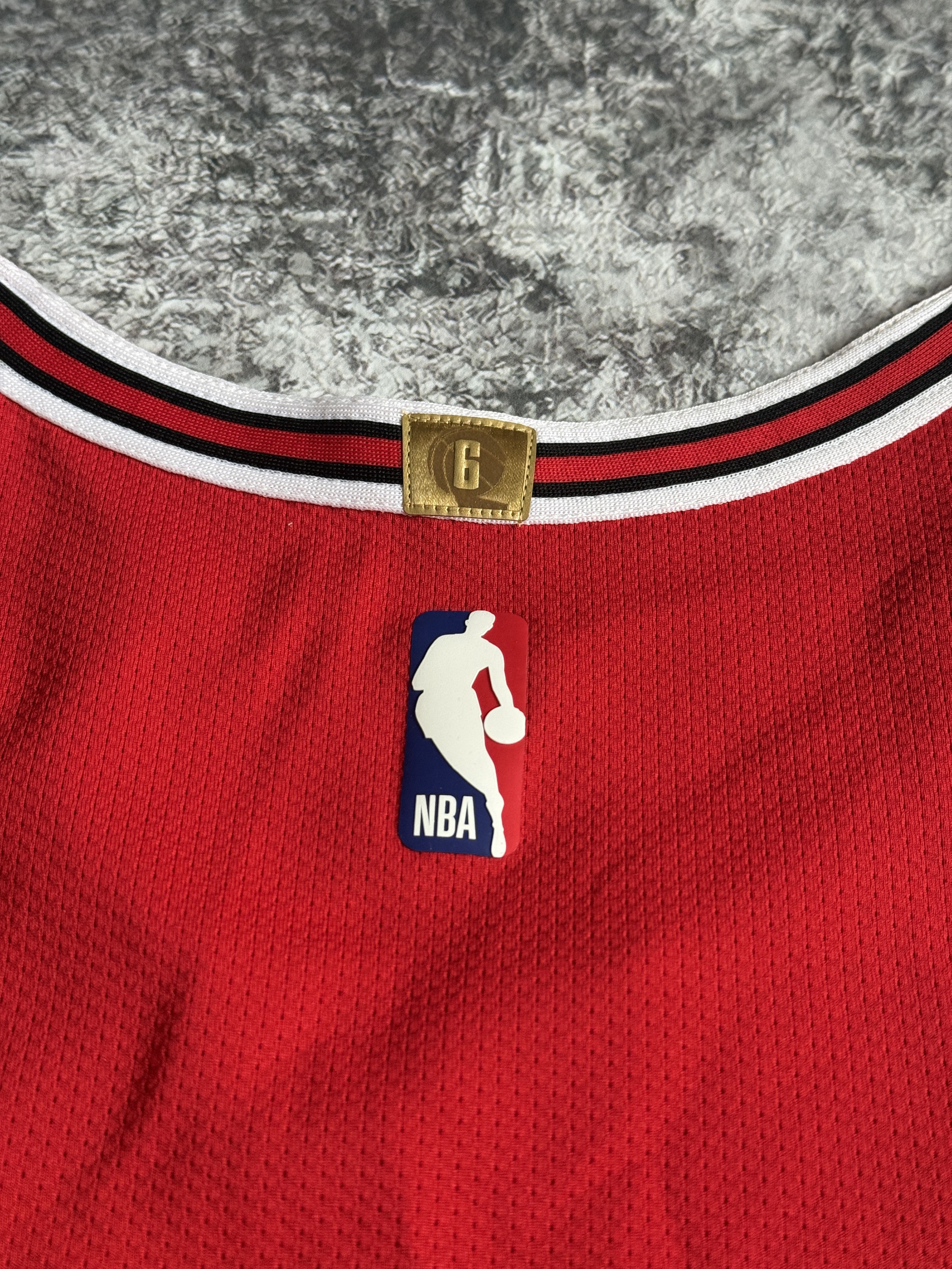 Nike Chicago Bulls VAPORKNIT Authentic Blank Jersey L AV2628-657 Size US L / EU 52-54 / 3 - 10 Thumbnail