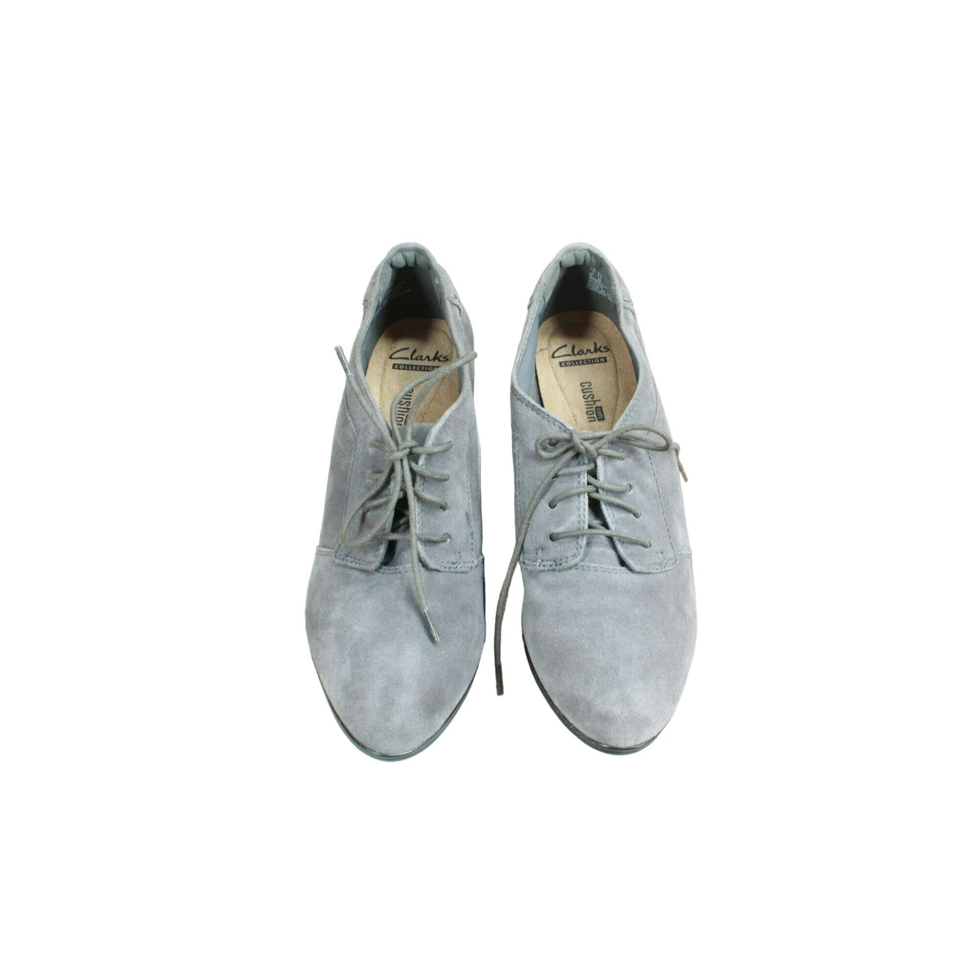 Clarks Clarks Women’s Gray Suede Heeled Booties – Size 7.5 Size US 7.5 / IT 37.5 - 5 Thumbnail