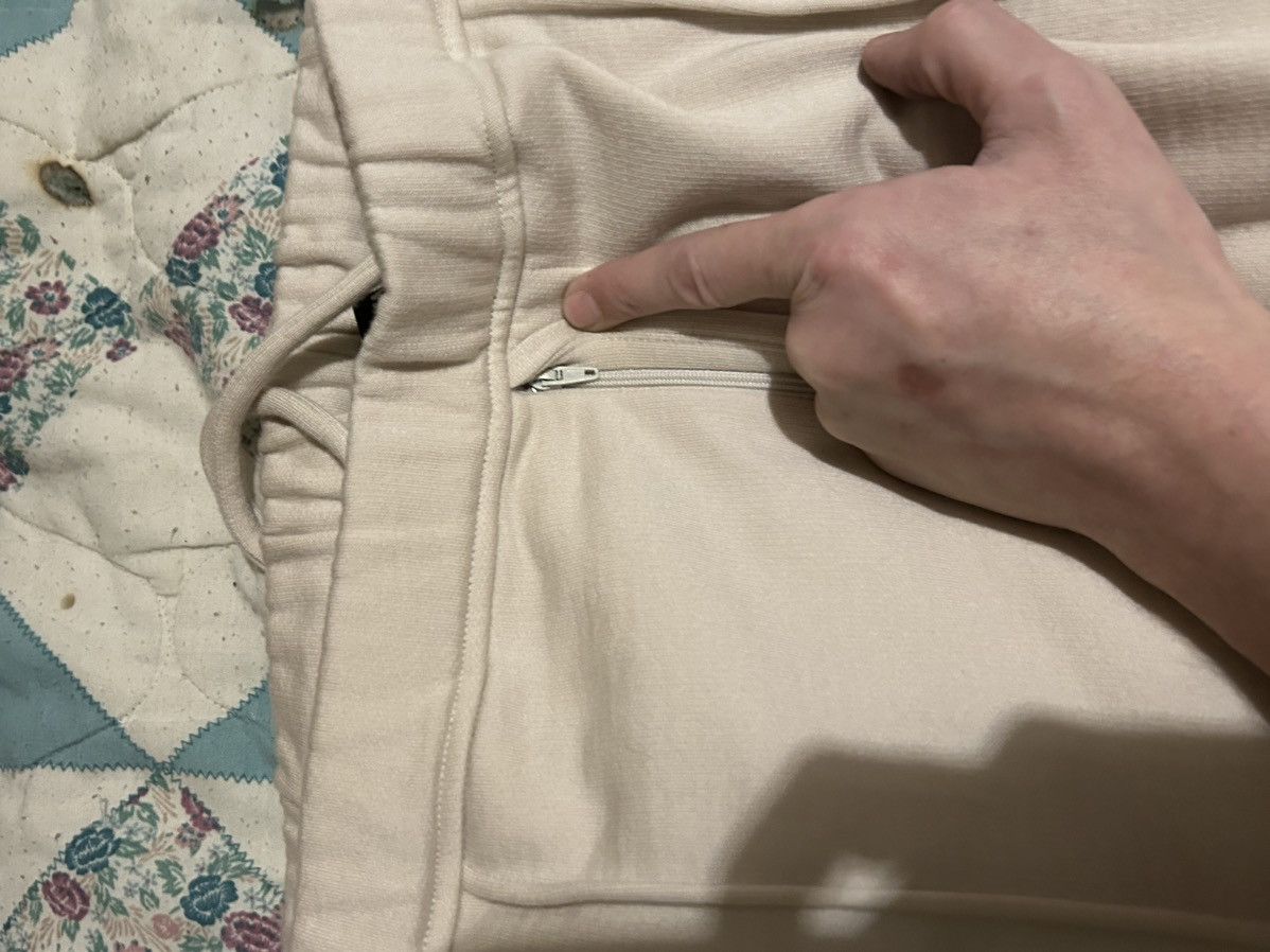 Fendi Selling 100% Authentic Brand New Fendi Monogram SweatPants!! Size US 44 / EU 60 - 22 Thumbnail