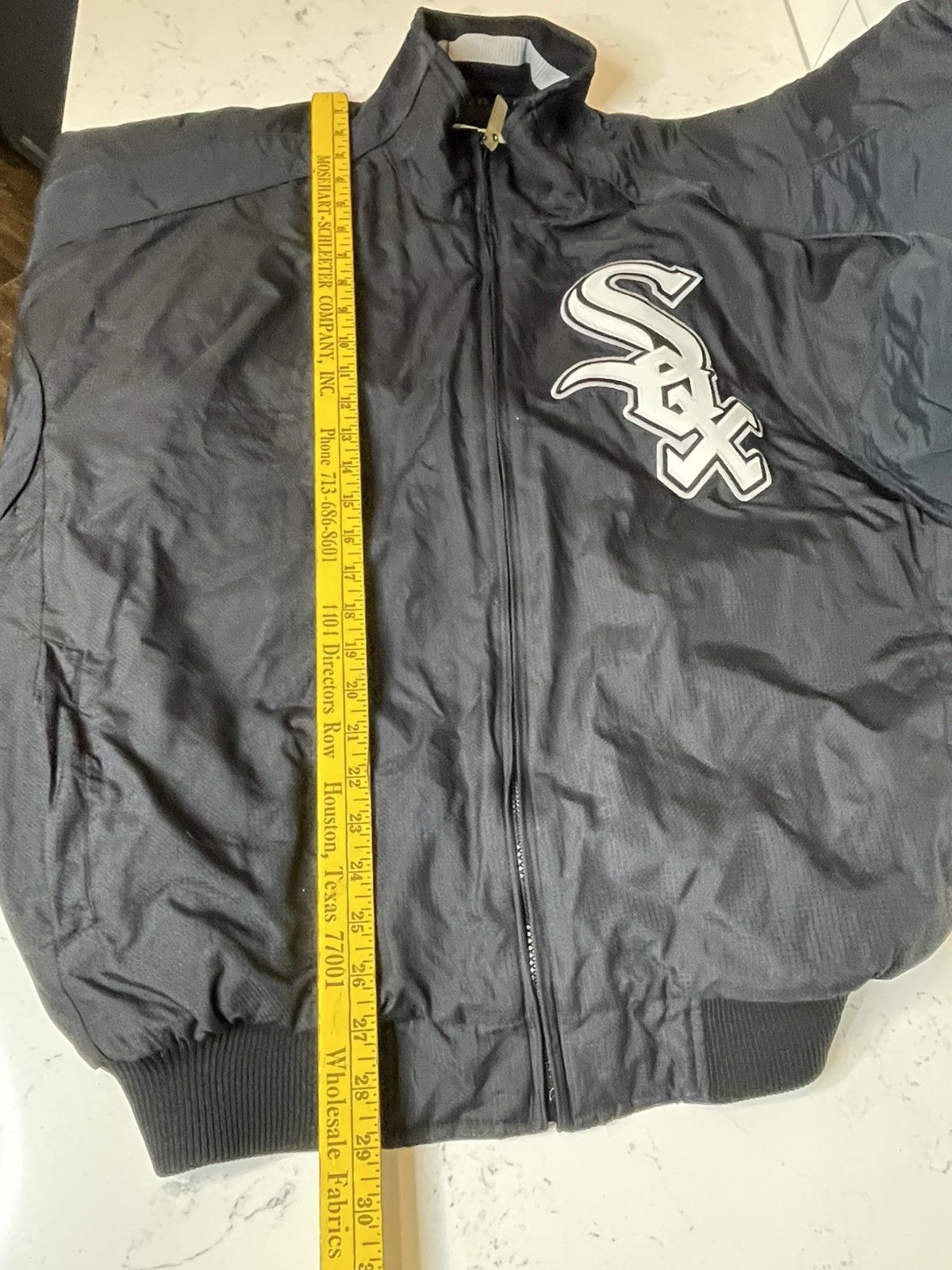 Majestic Authentic Majestic MLB White Socks Jacket Good Condition Size US XL / EU 56 / 4 - 5 Thumbnail