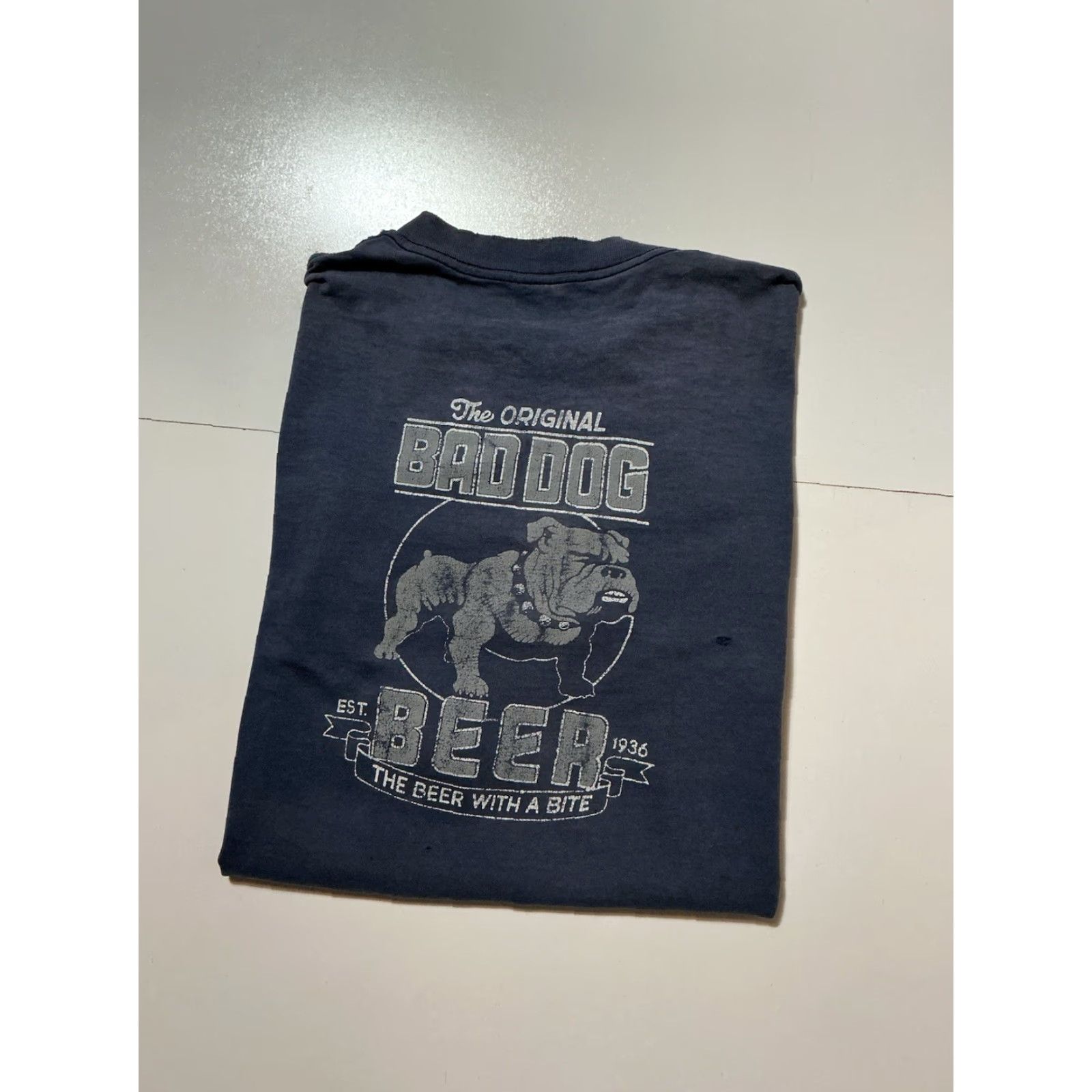 Vintage VINTAGE The Original Bad Dog Beer Bulldog Single Stitch Graphic T-Shirt XL Blue 90s Mens Size US XL / EU 56 / 4 - 2 Thumbnail