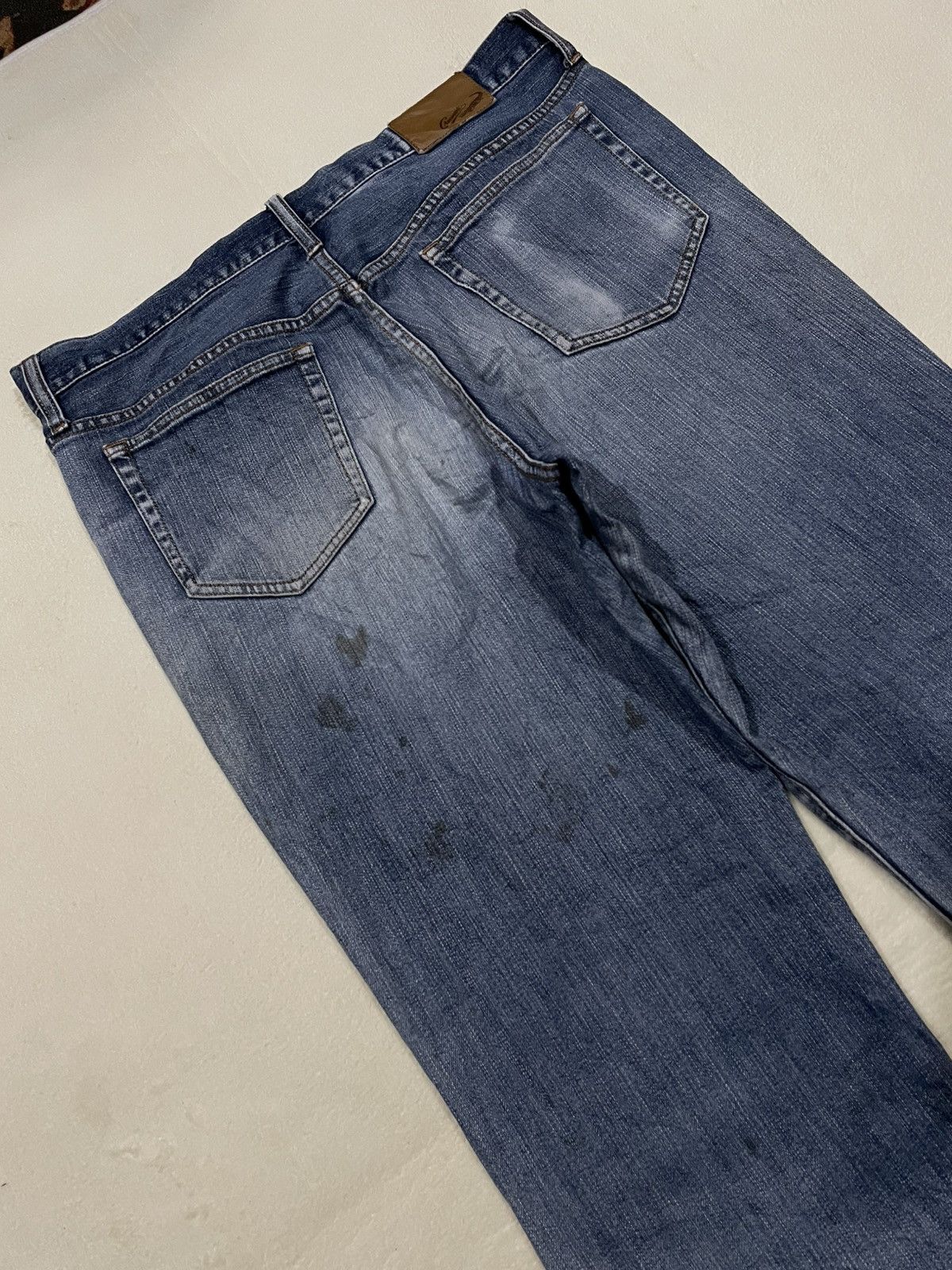 Japanese Brand Vintage Crocodile Mudwash Distressed Denim Jeans Size US 36 / EU 52 - 15 Thumbnail