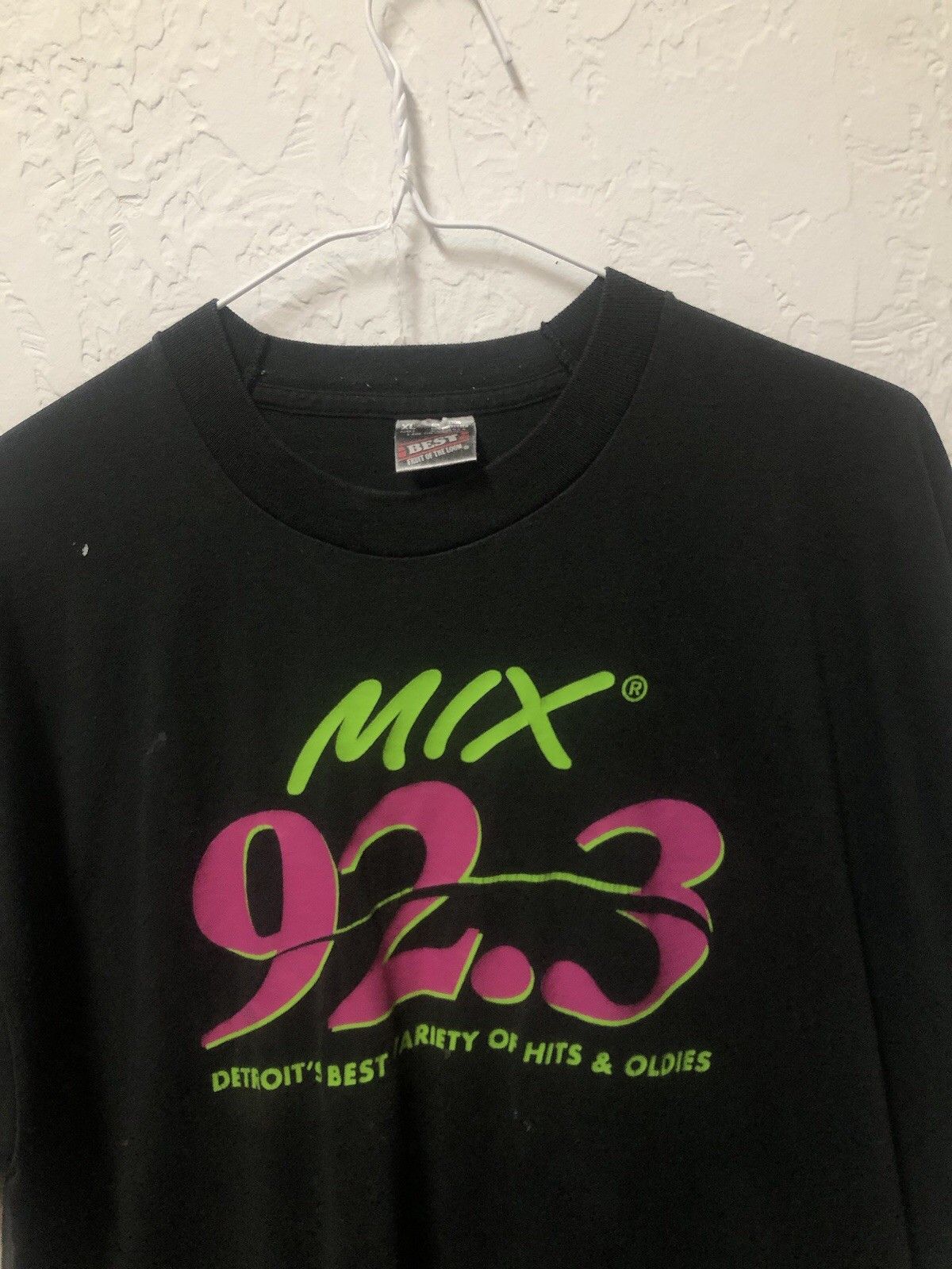 Vintage 90s Detroit Radio Station T Shirt 92.3 Paint Blac Oldies XL Size US XL / EU 56 / 4 - 2 Thumbnail