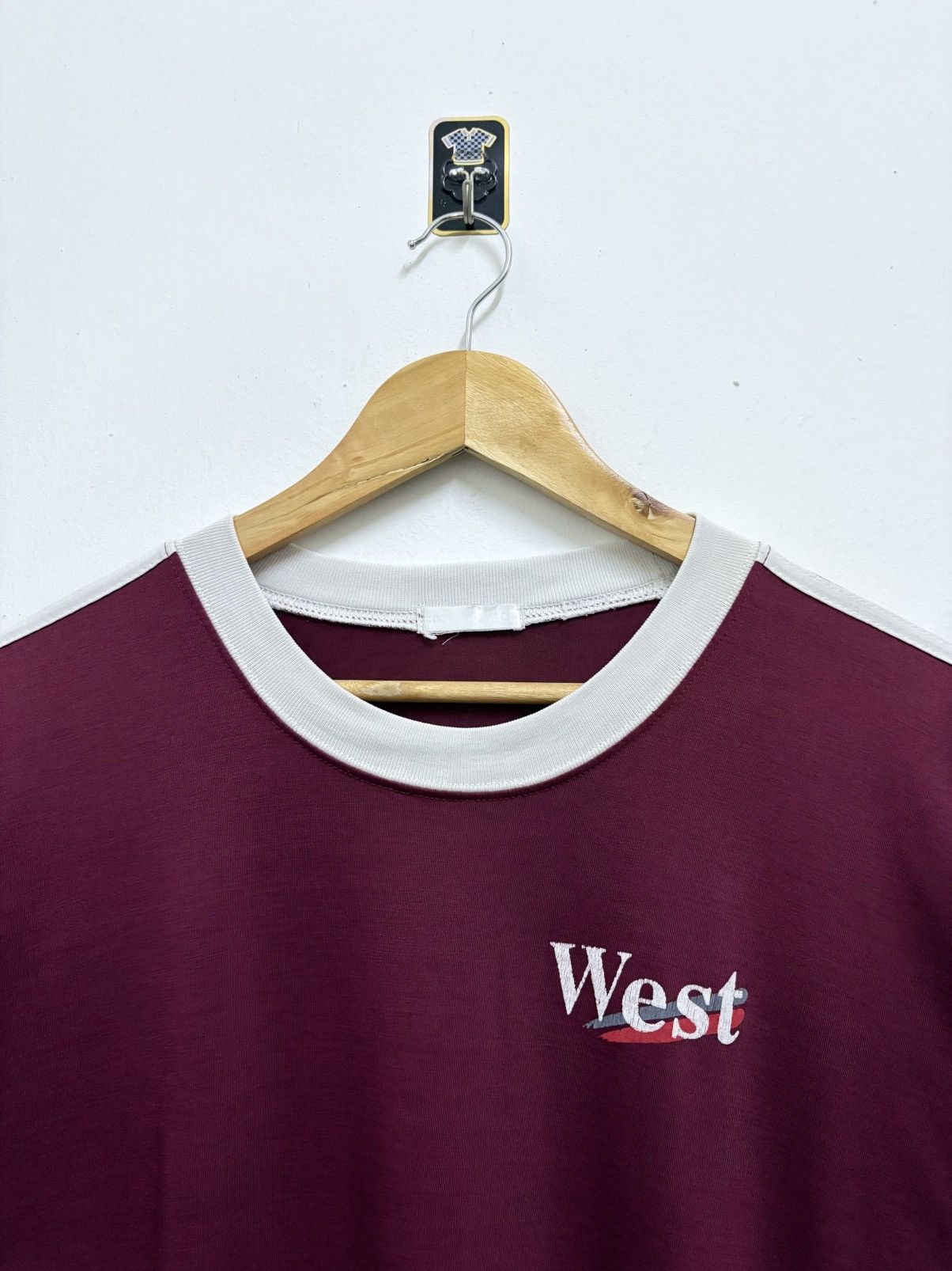 Vintage 2000's Mercedes Benz West / Automotive Car Luxury T-Shirt Size US L / EU 52-54 / 3 - 4 Thumbnail